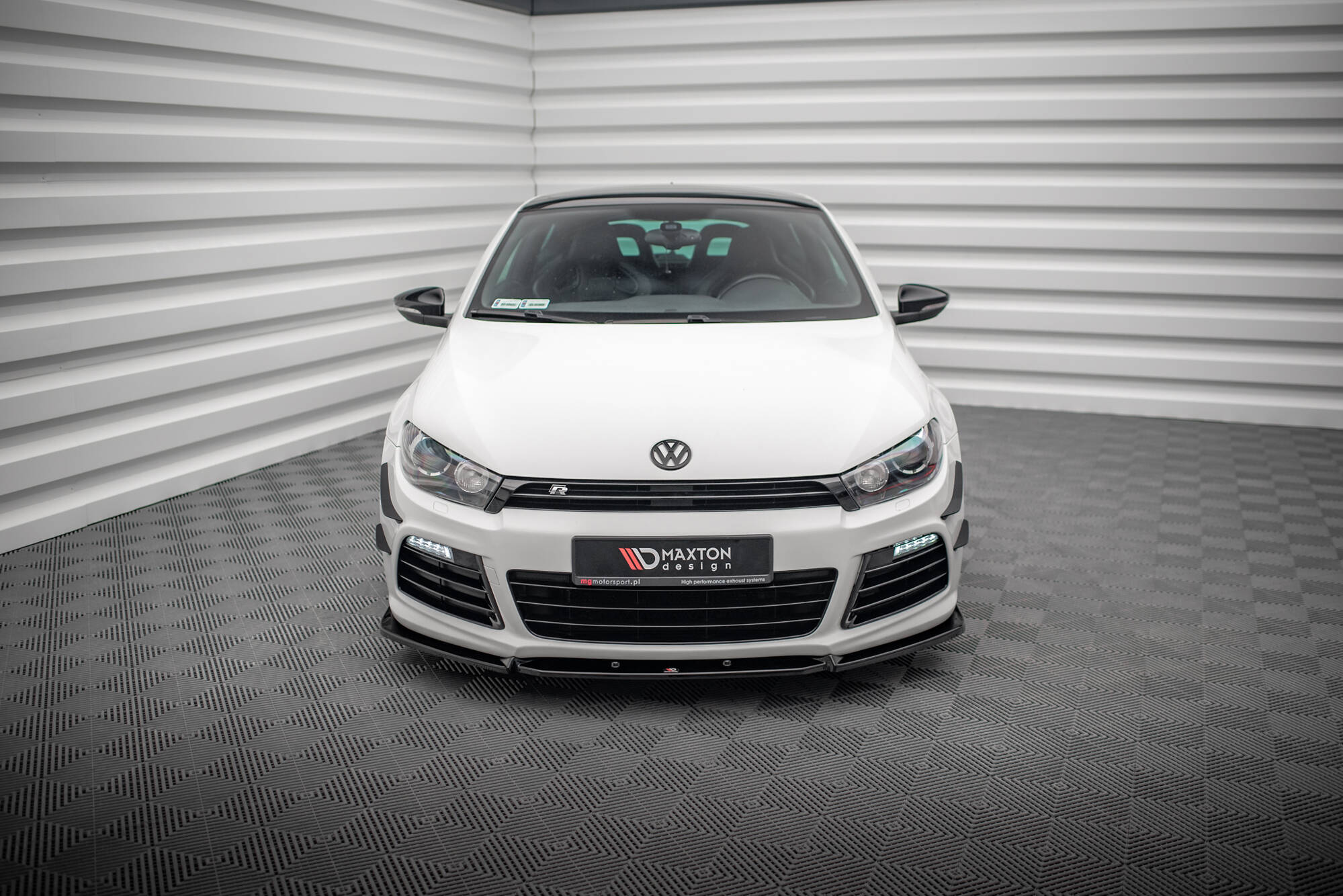 Maxton Design - Frontlippe V3 für VW Scirocco R Mk3 - Aerowerk.