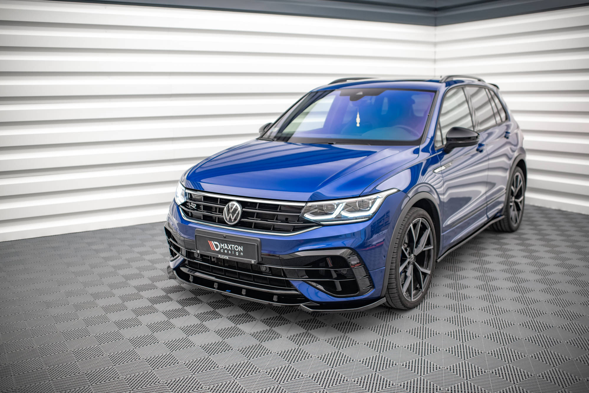Maxton Design - Frontlippe V3 für VW Tiguan R / R - Line Mk2 Facelift - Aerowerk.