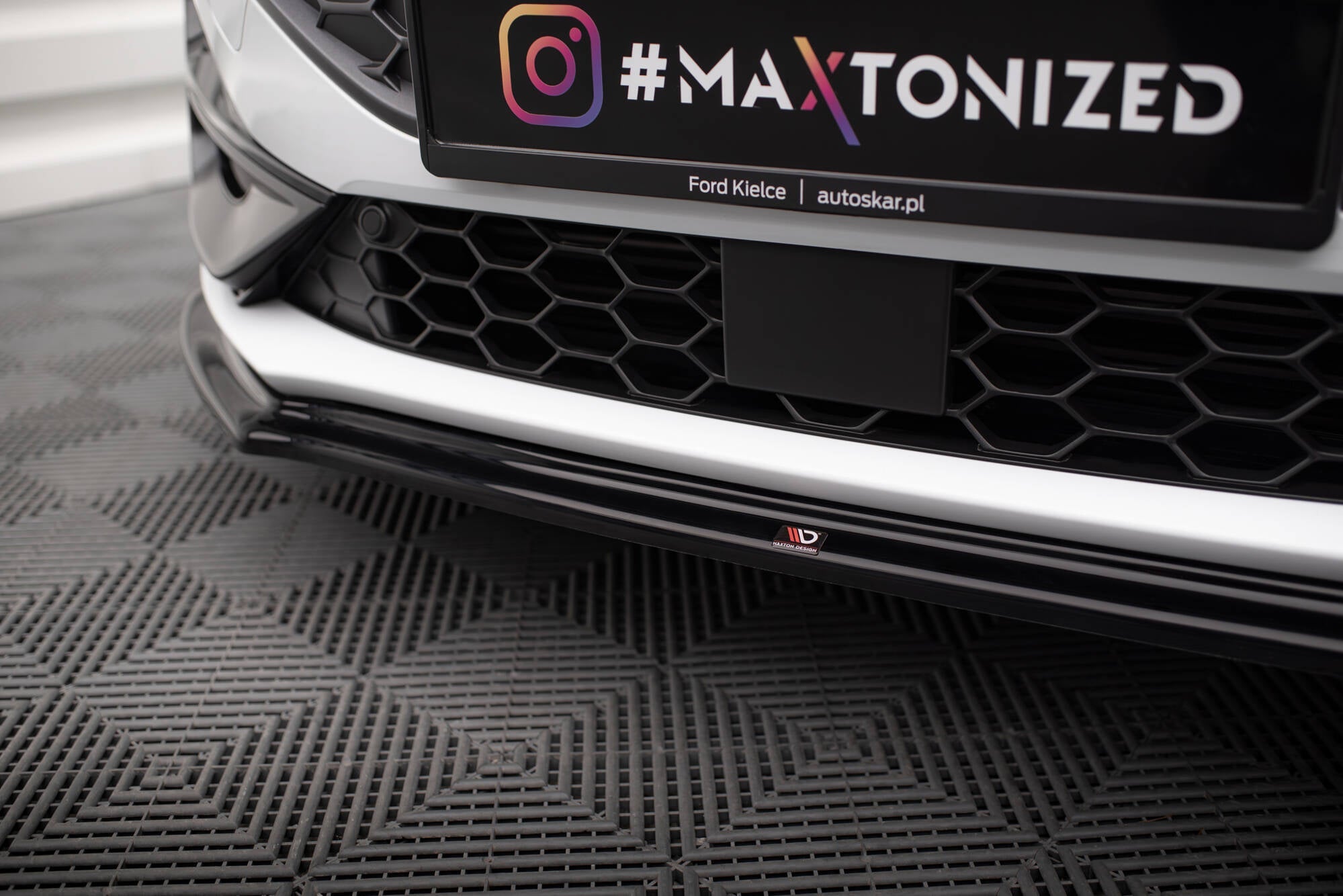 Maxton Design - Frontlippe V4 für Ford Focus ST / ST - Line Mk4 Facelift - Aerowerk.