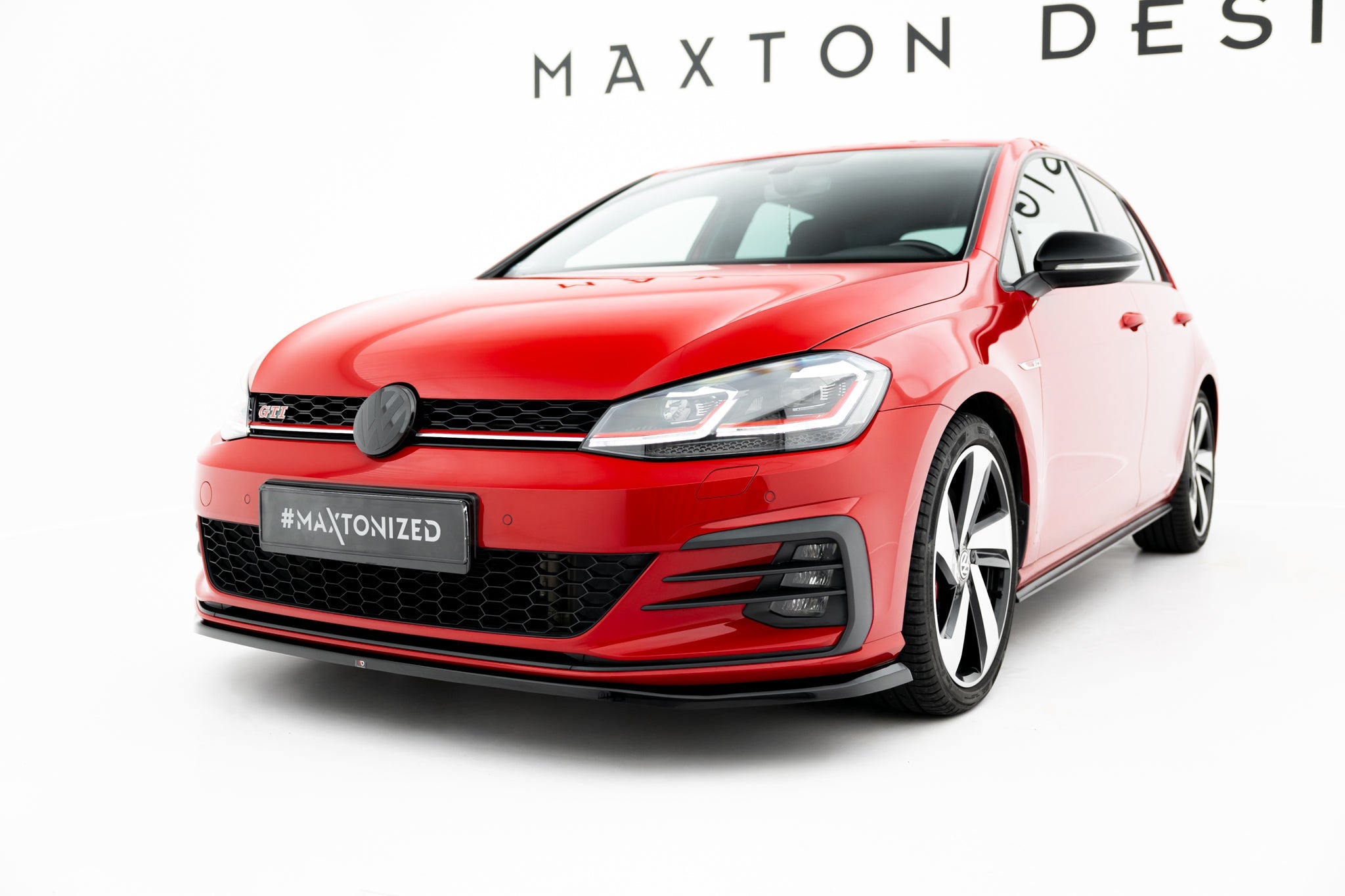 Maxton Design - Frontlippe V4 für VW Golf GTI Mk7 Facelift - Aerowerk.