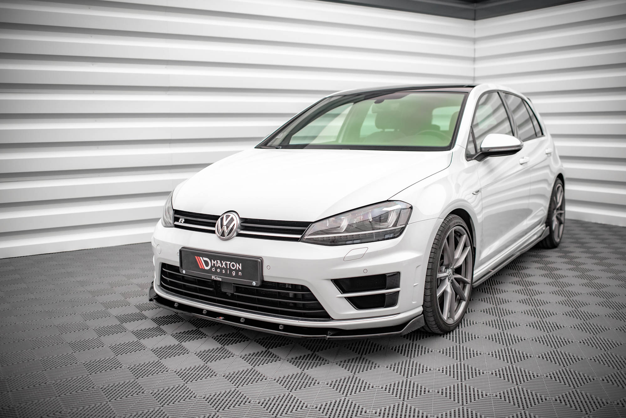 Maxton Design - Frontlippe V4 für VW Golf R / R - Line Mk7 - Aerowerk.