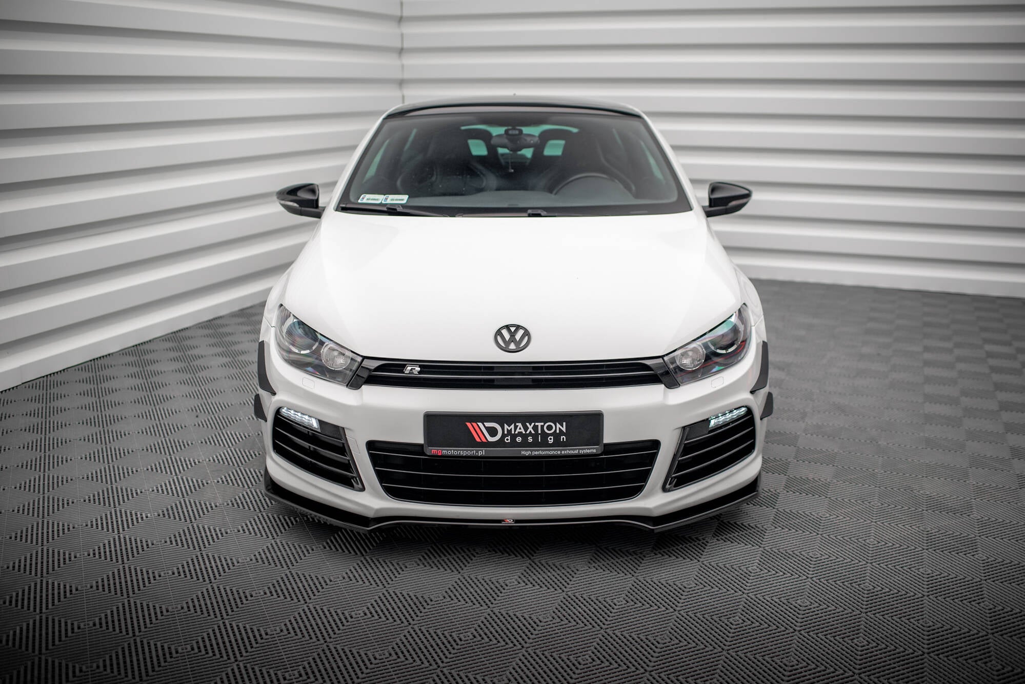 Maxton Design - Frontlippe V4 für VW Scirocco R Mk3 - Aerowerk.