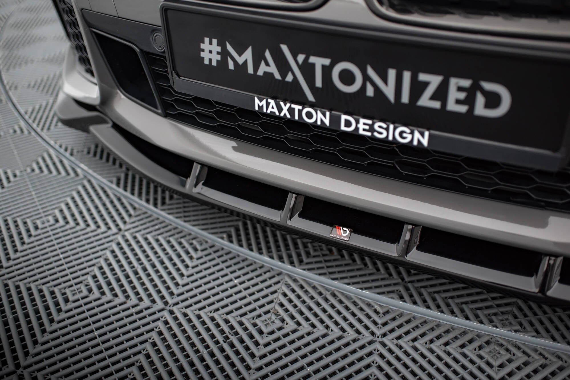 Maxton Design - Frontlippe V.5 für BMW 7er M - Paket G11 / G12 Facelift - Aerowerk.