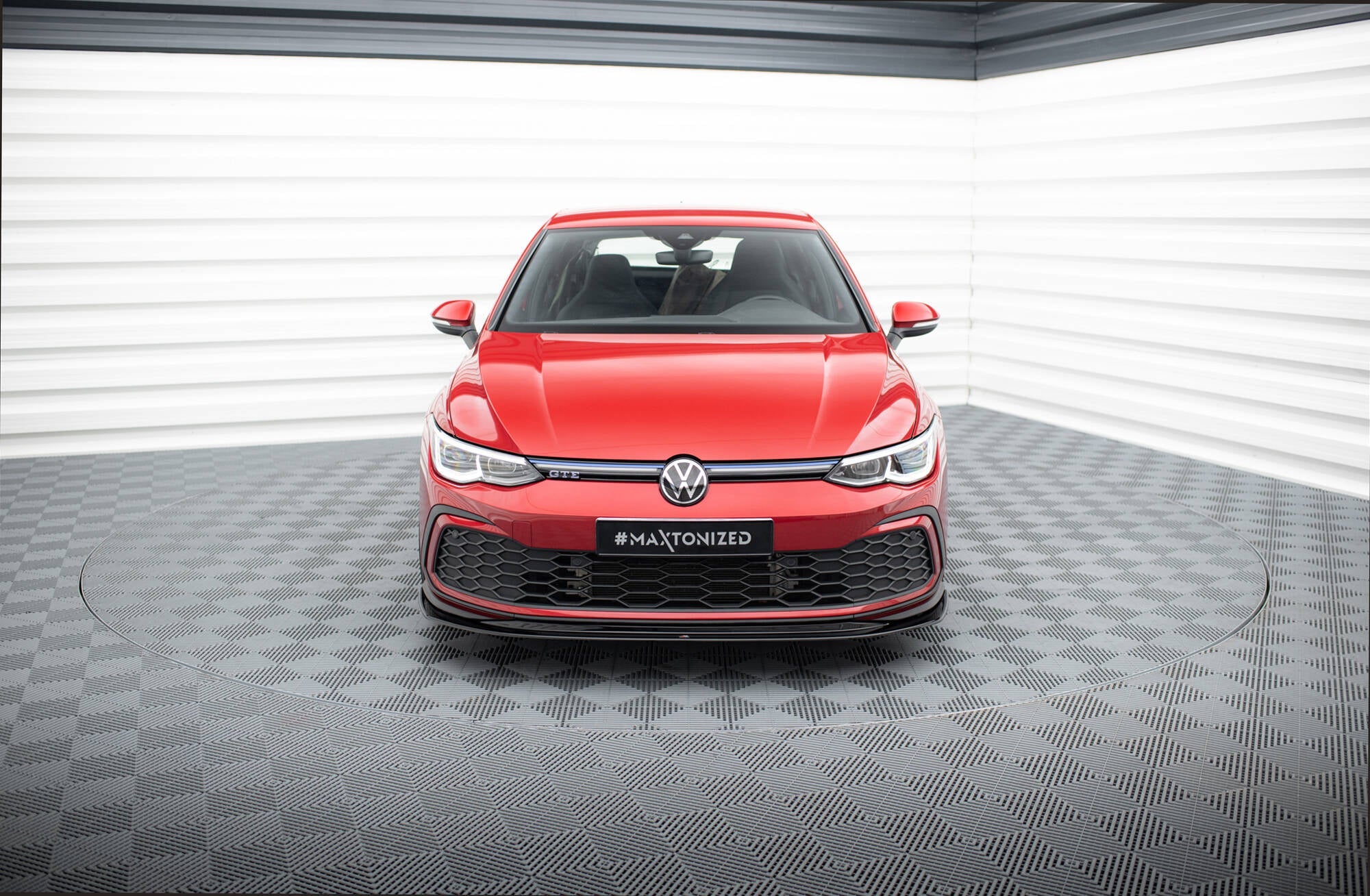 Maxton Design - Frontlippe V5 für VW Golf GTI / GTE / GTD / R - Line Mk8 - Aerowerk.