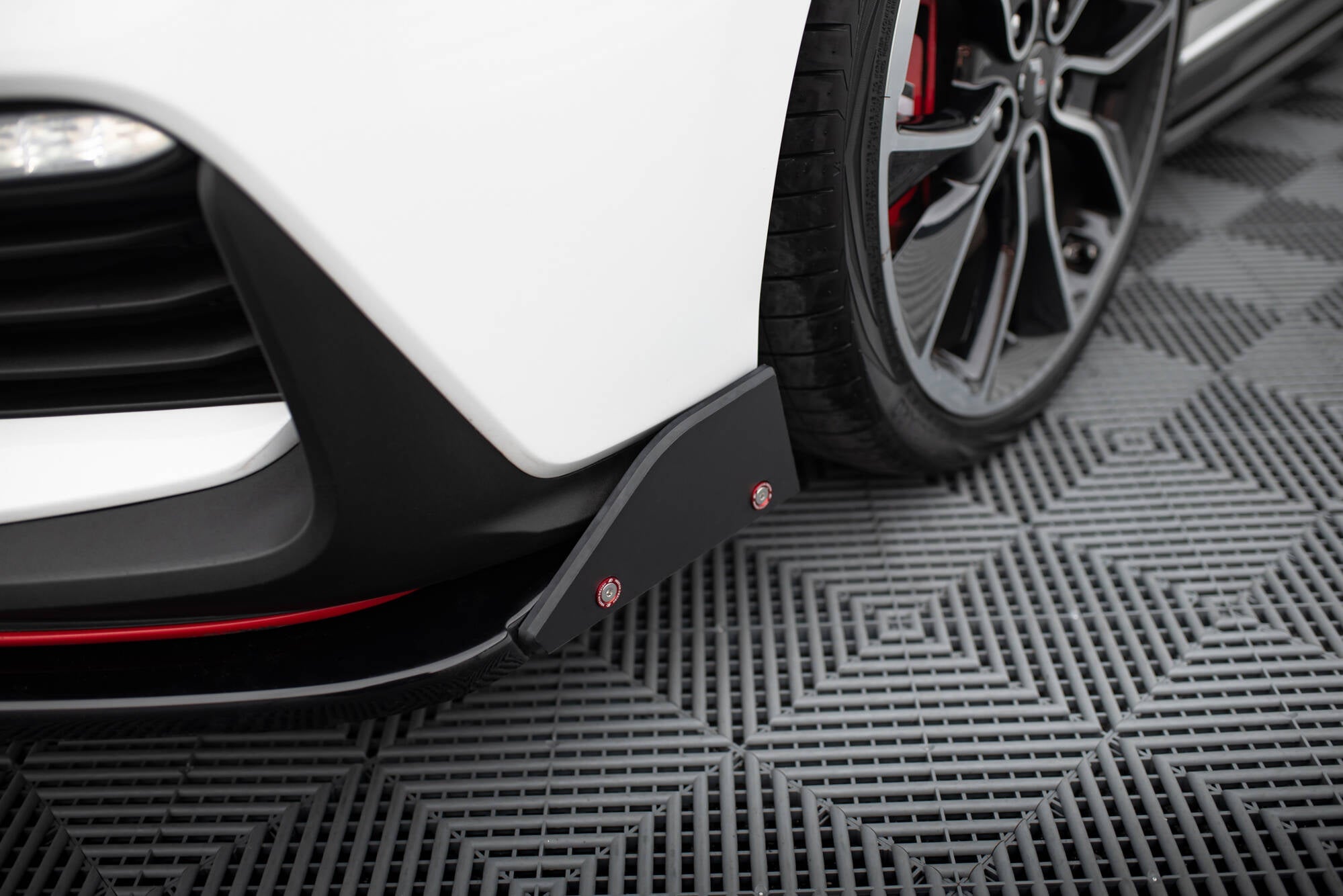 Maxton Design - Frontlippe V6 + Flaps für Hyundai I30 N Mk3 Hatchback/Fastback - Aerowerk.