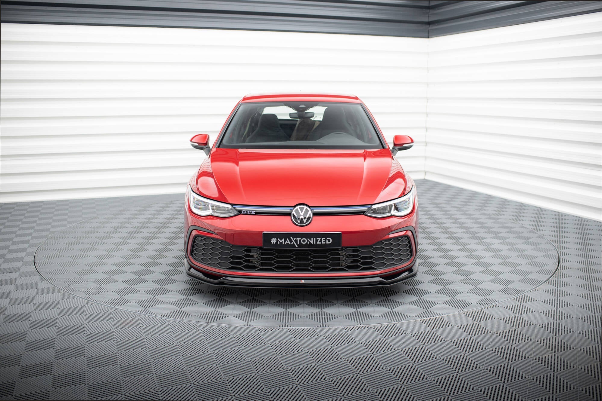 Maxton Design - Frontlippe V6 für VW Golf GTI / GTE / GTD / R - Line Mk8 - Aerowerk.