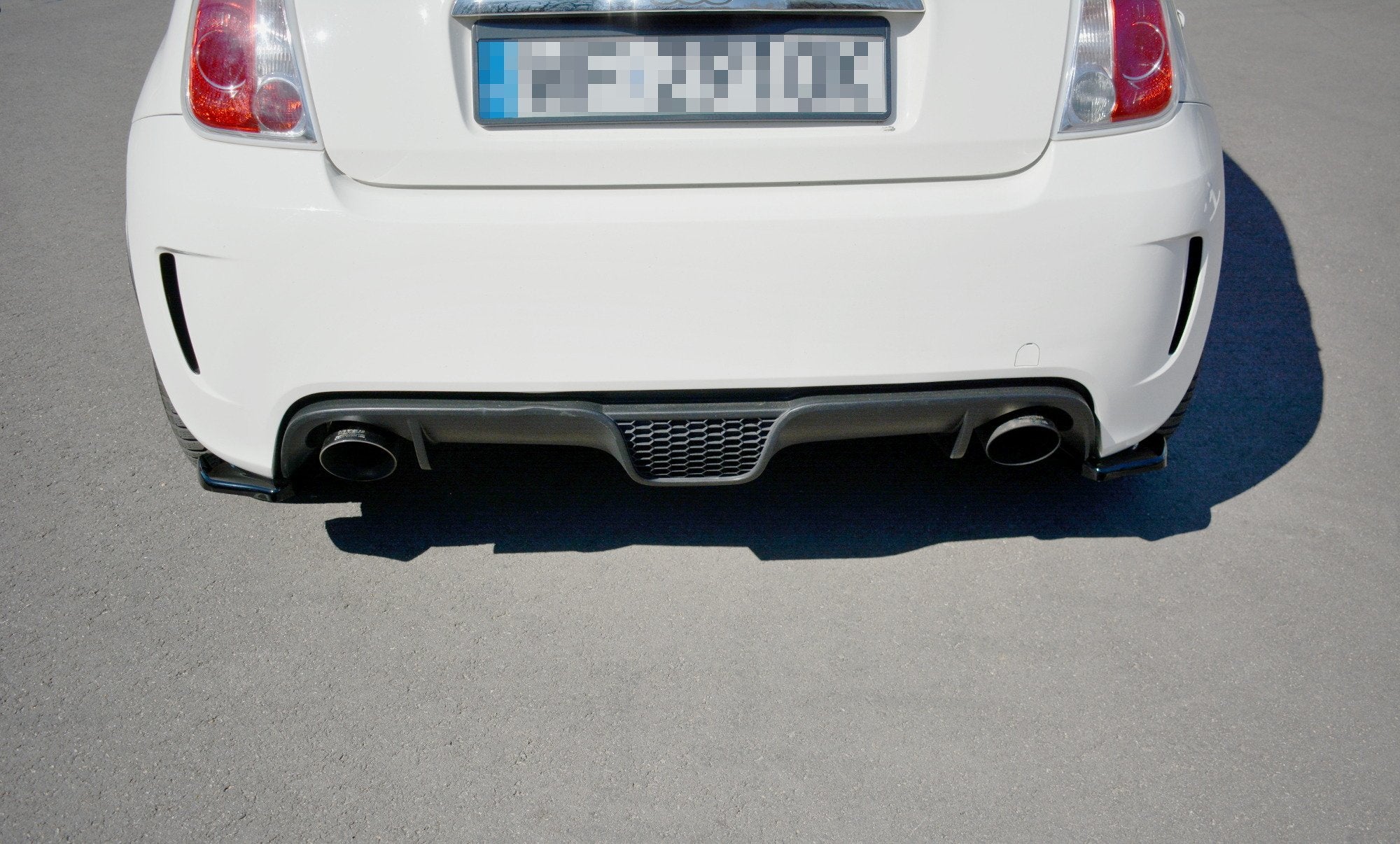 Maxton Design - Heck Ansatz Flaps Diffusor für Abarth 500 Mk1 - Aerowerk.