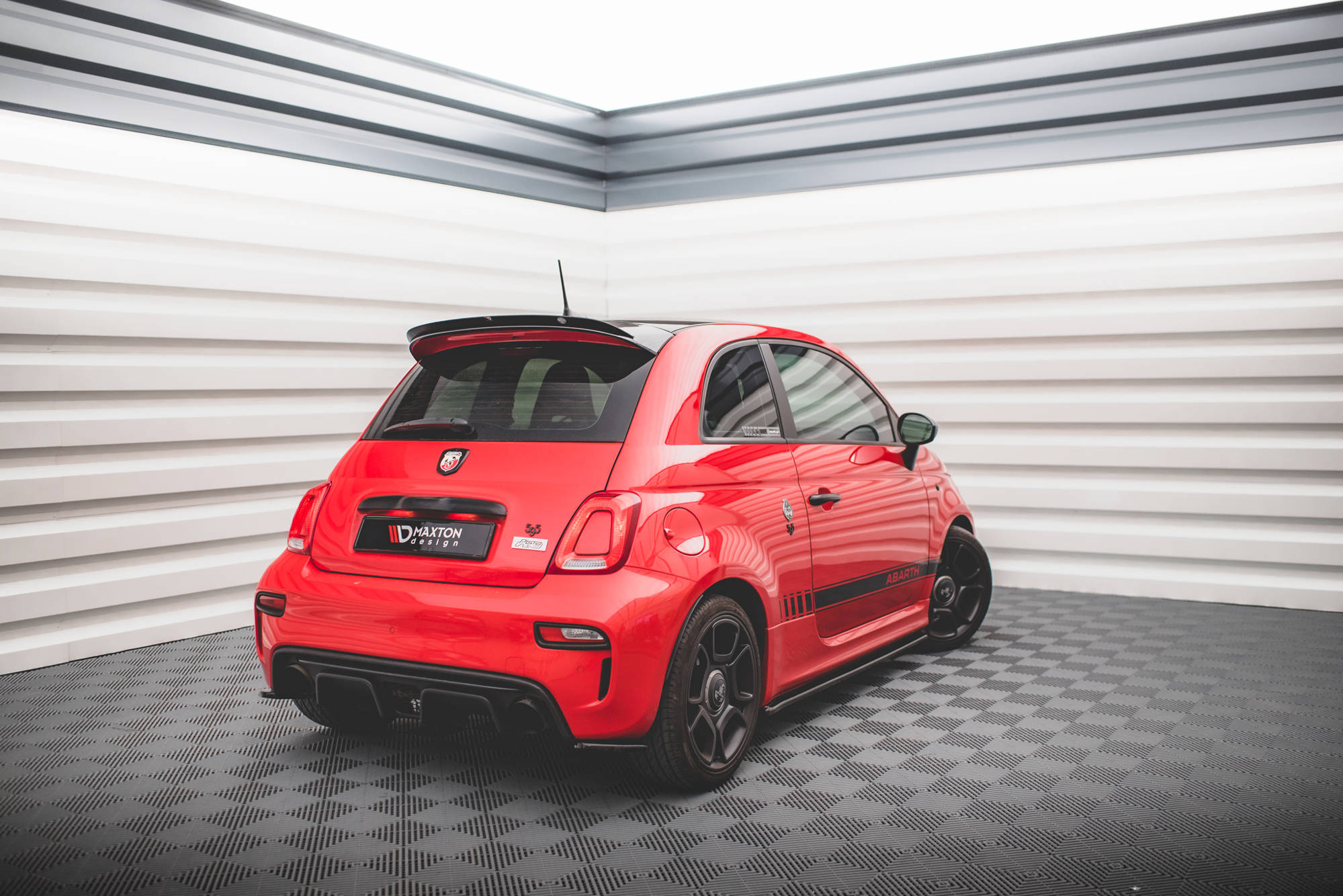 Maxton Design - Heck Ansatz Flaps Diffusor für Abarth 595 Mk1 Facelift - Aerowerk.