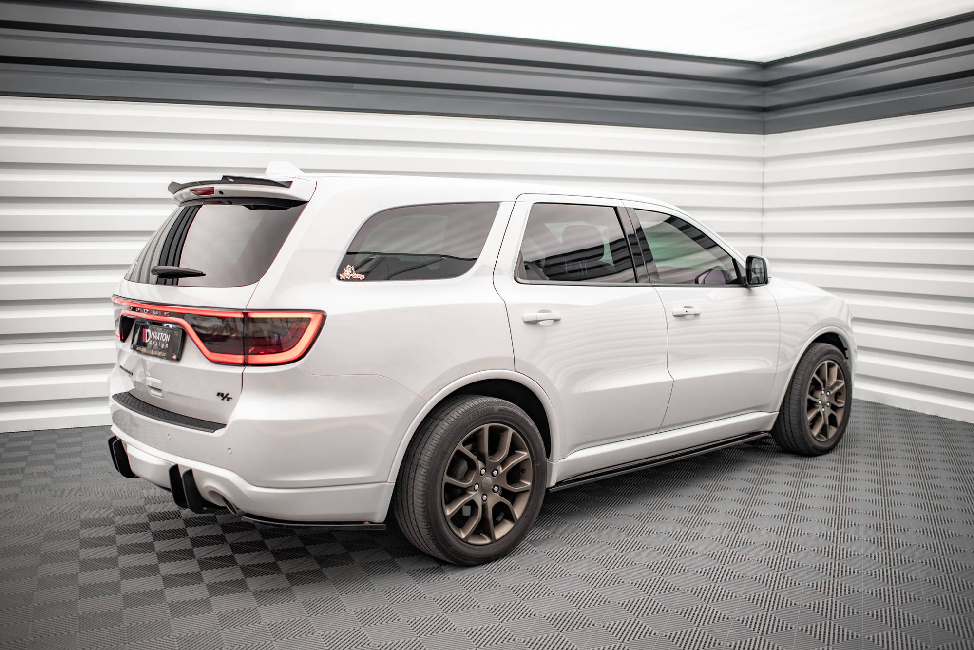 Maxton Design - Heck Ansatz Flaps Diffusor für Dodge Durango RT Mk3 - Aerowerk.
