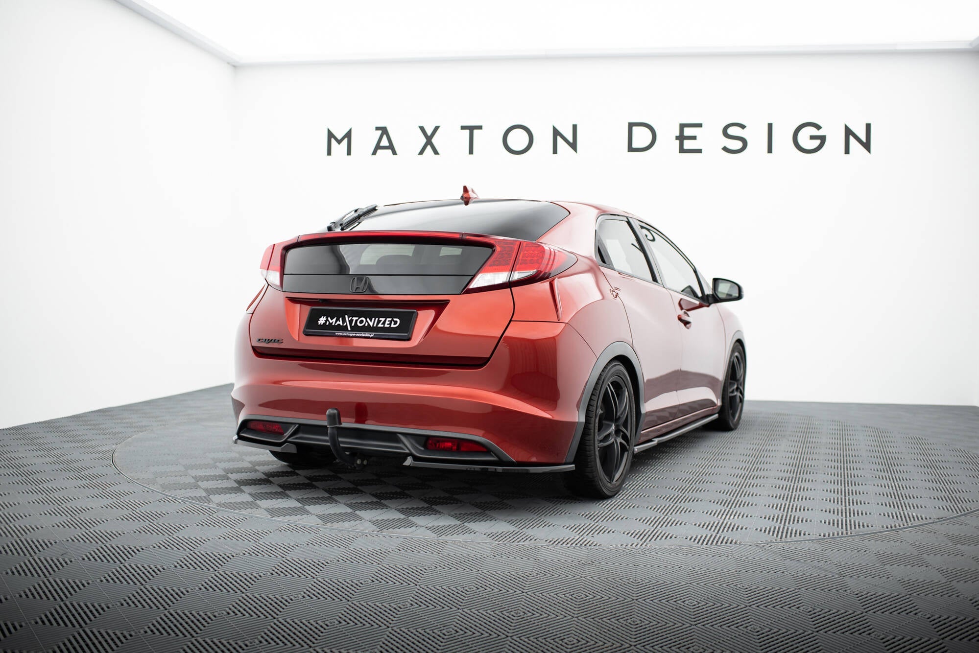 Maxton Design - Heck Ansatz Flaps Diffusor für Honda Civic Hatchback Mk9 - Aerowerk.