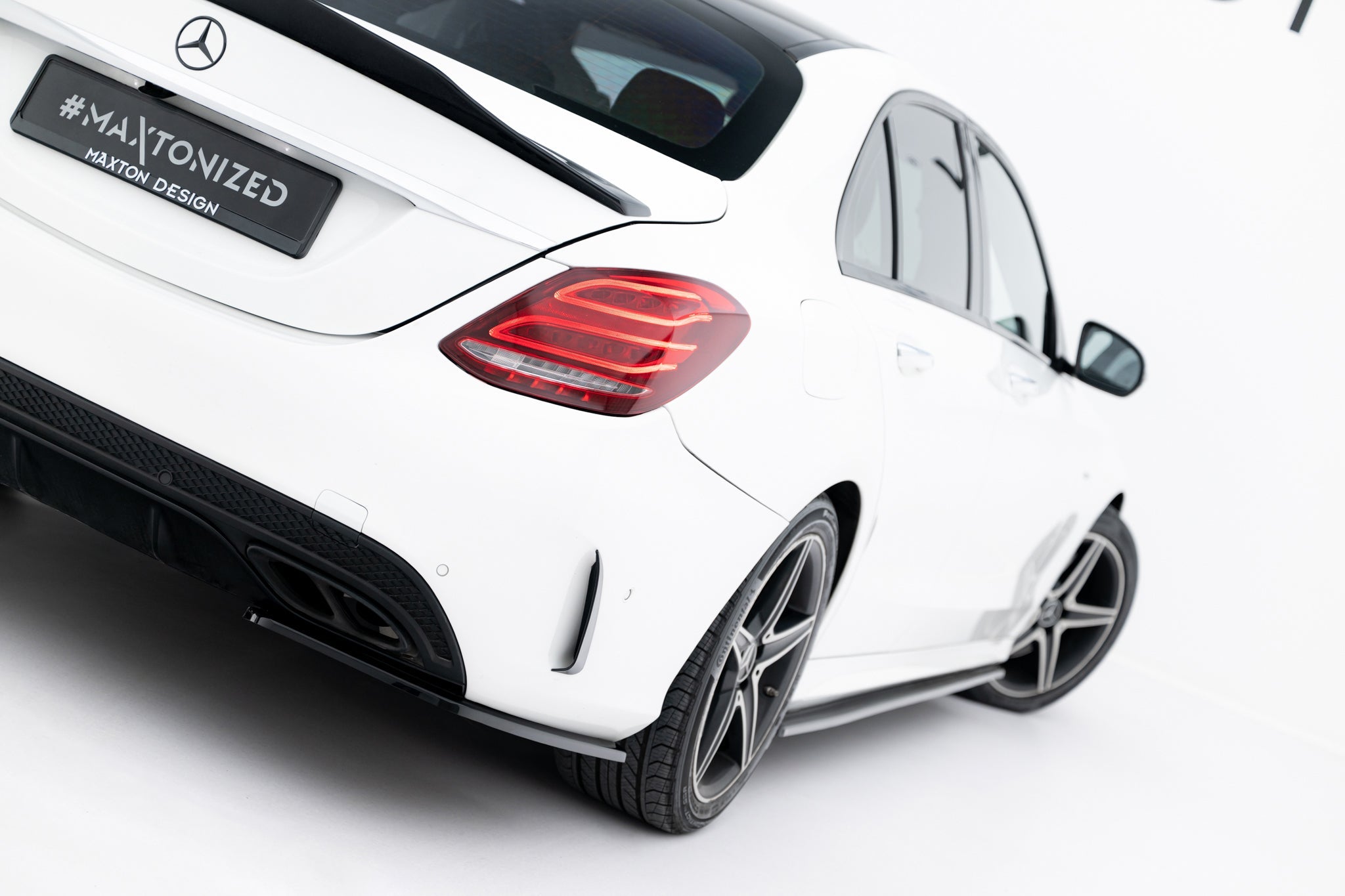 Maxton Design - Heck Ansatz Flaps Diffusor für Mercedes - Benz C AMG - Line / C43 AMG Limousine W205 - Aerowerk.