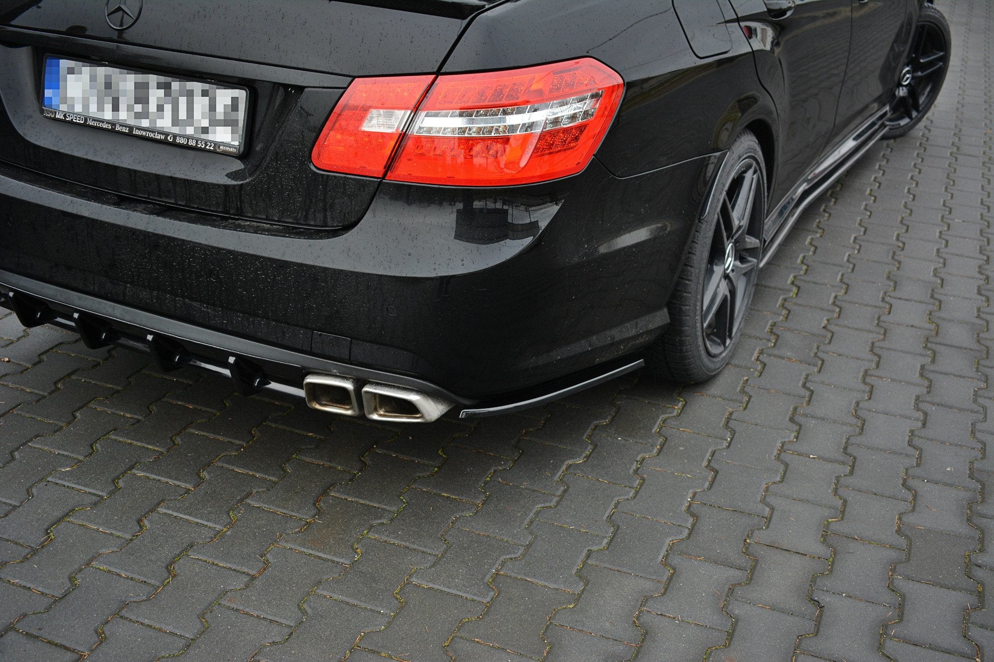 Maxton Design - Heck Ansatz Flaps Diffusor für Mercedes E63 AMG W212 - Aerowerk.