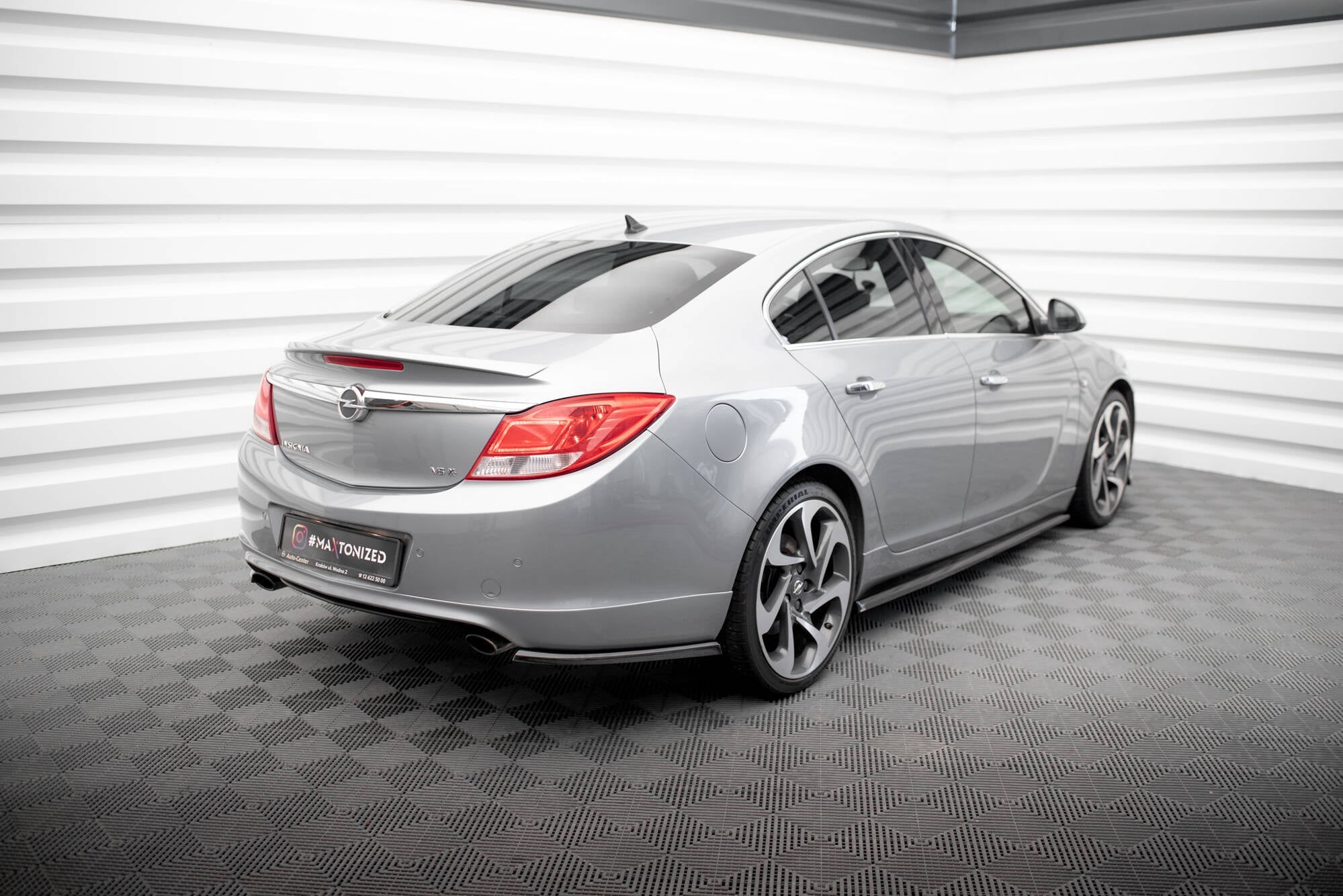 Maxton Design - Heck Ansatz Flaps Diffusor für Opel Insignia OPC - Line Mk1 - Aerowerk.
