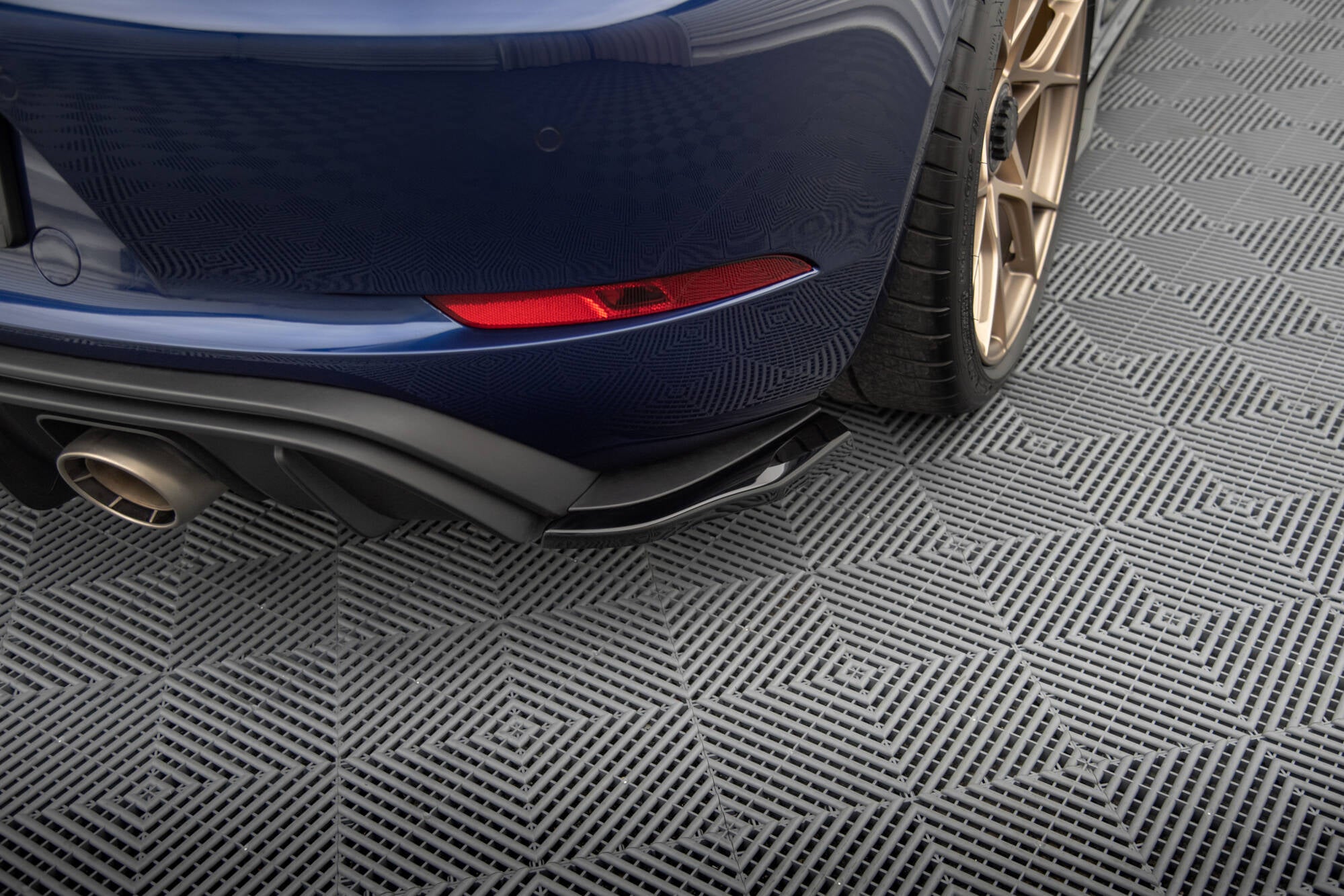 Maxton Design - Heck Ansatz Flaps Diffusor für Porsche 718 Cayman GT4 RS 982c - Aerowerk.