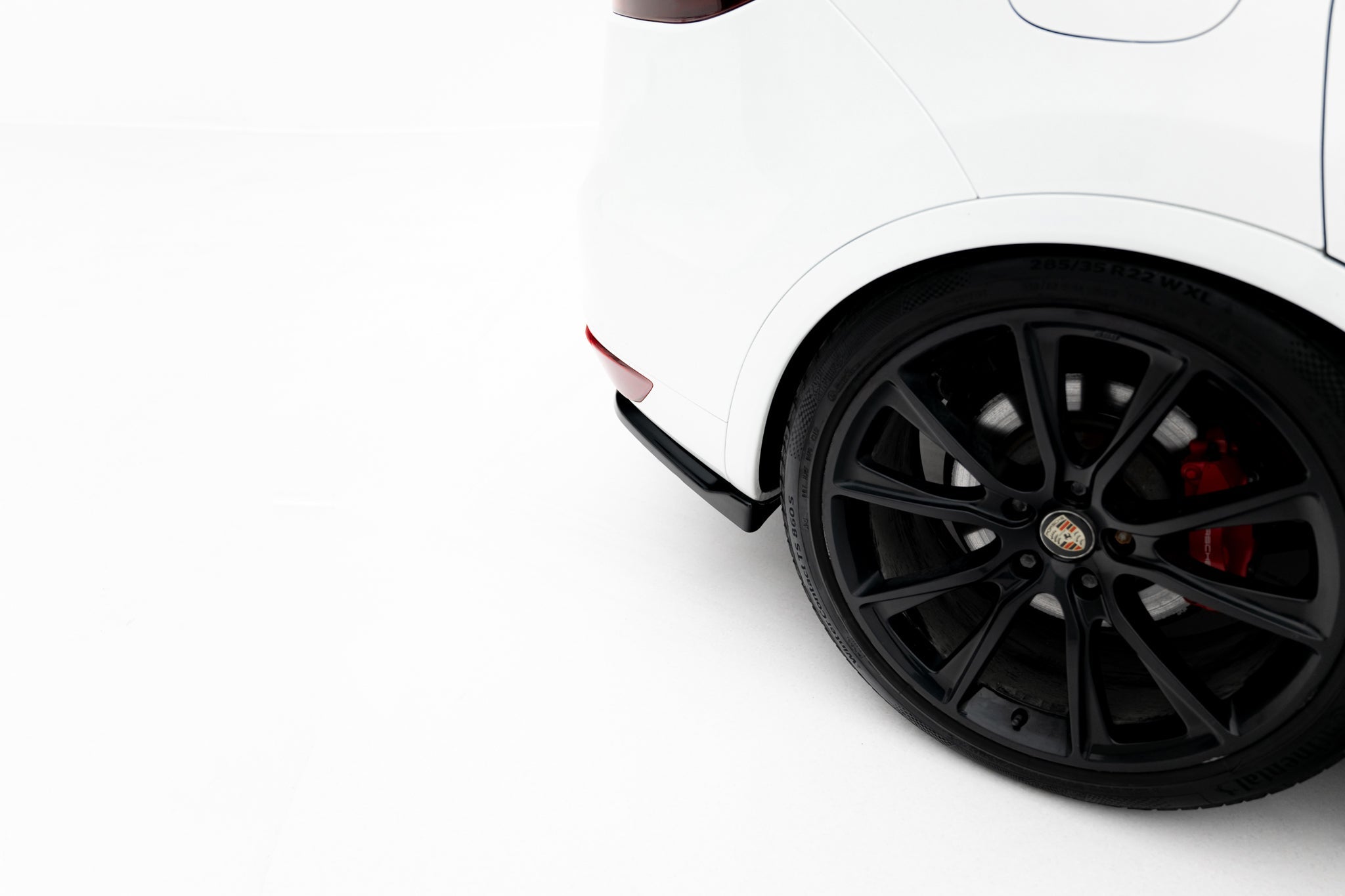 Maxton Design - Heck Ansatz Flaps Diffusor für Porsche Cayenne Turbo / Standard Mk2 - Aerowerk.