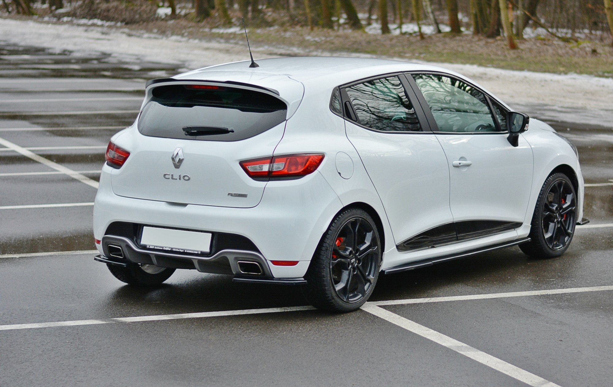 Maxton Design - Heck Ansatz Flaps Diffusor für RENAULT CLIO MK4 RS - Aerowerk.