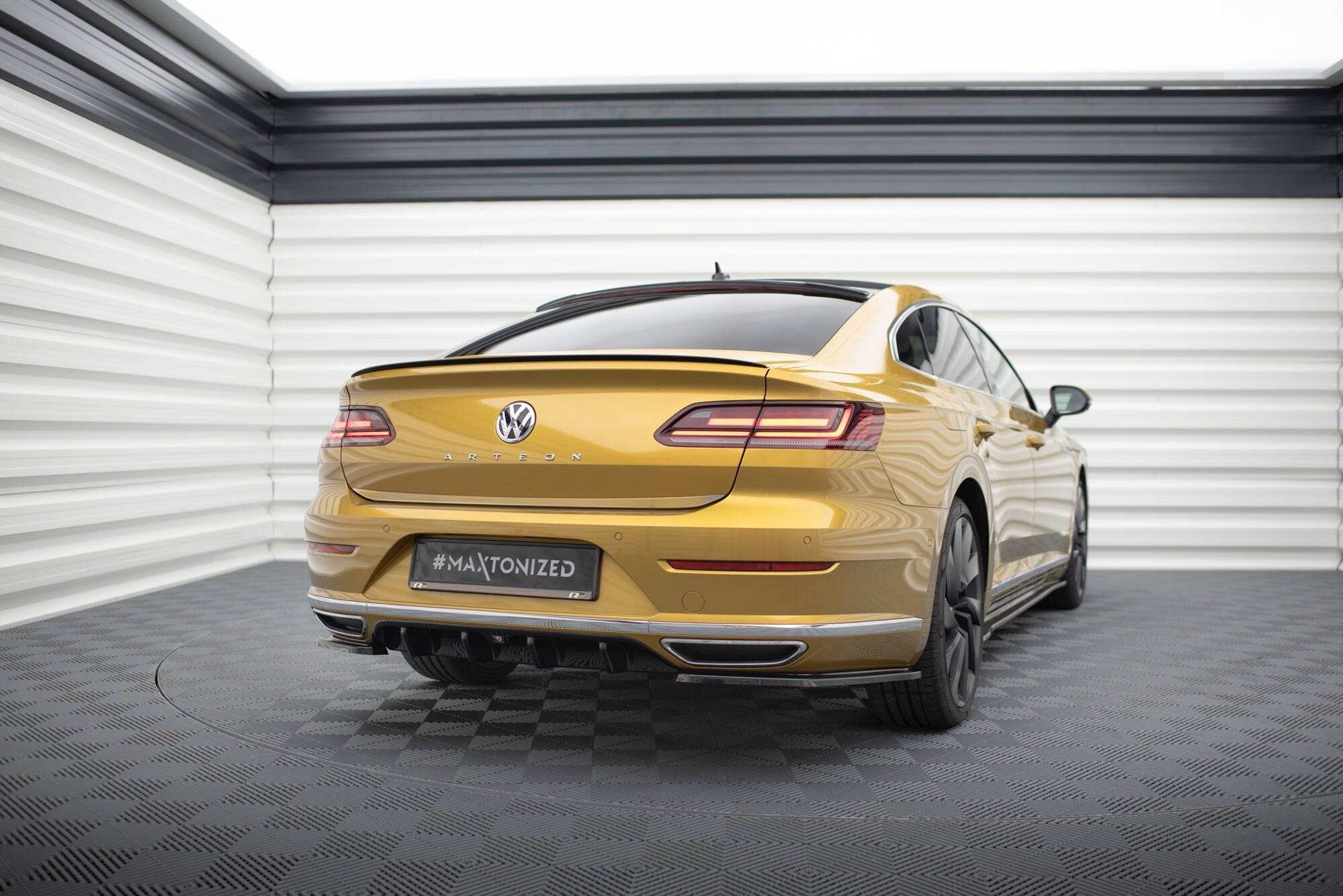 Maxton Design - Heck Ansatz Flaps Diffusor für VW Arteon R - Line - Aerowerk.