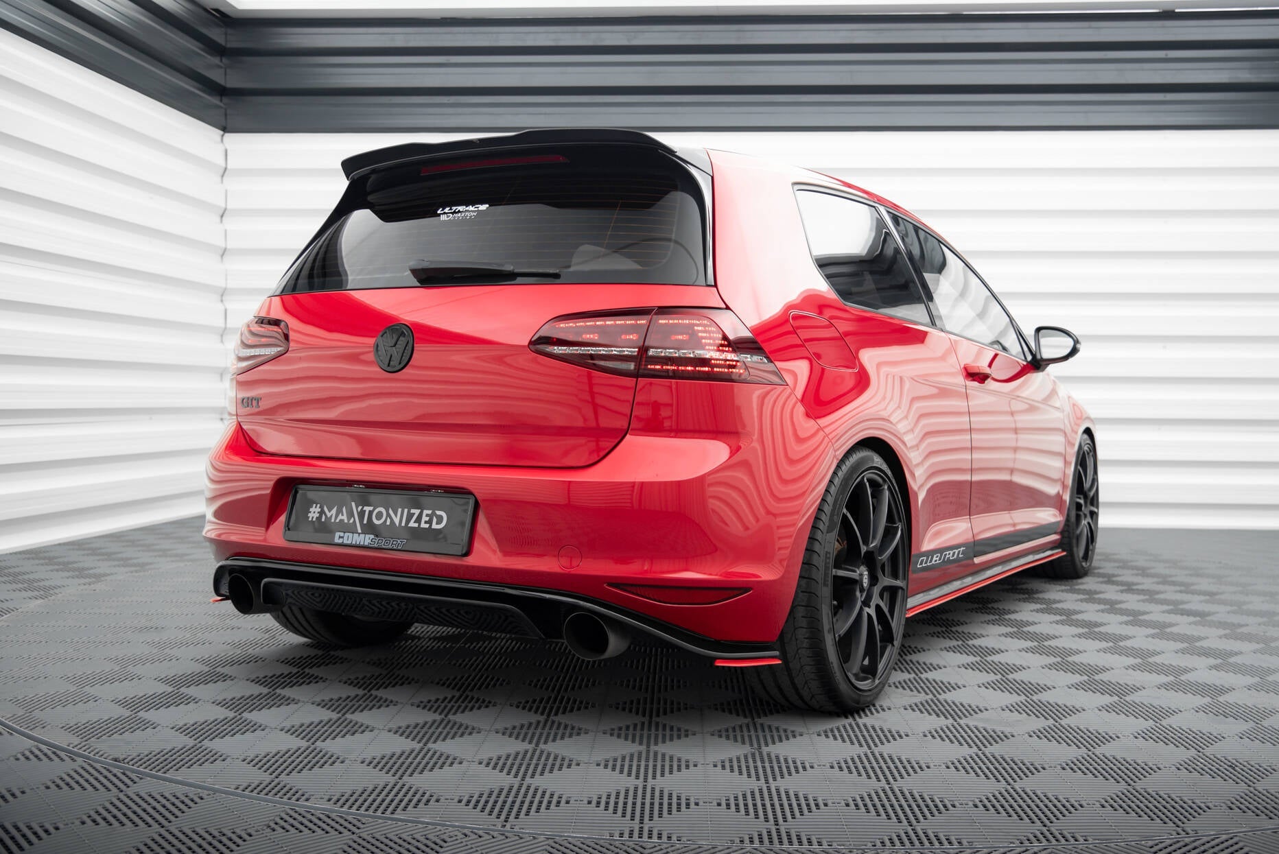 Maxton Design - Heck Ansatz Flaps Diffusor für VW GOLF Mk7 GTI CLUBSPORT - Aerowerk.