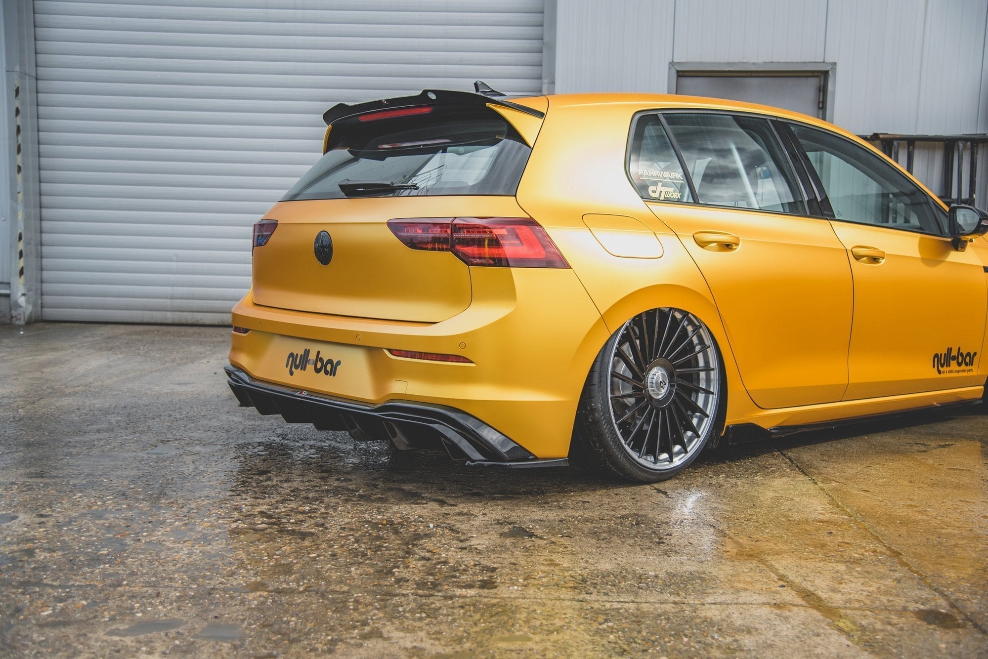Maxton Design - Heck Ansatz Flaps Diffusor für VW Golf Mk8 Facelift - Aerowerk.