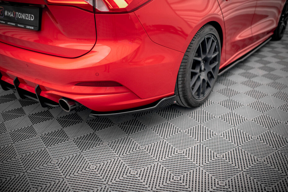 Heck Ansatz Flaps Diffusor V.6 für Ford Focus Kombi ST-Line Mk4 - Aerowerk.