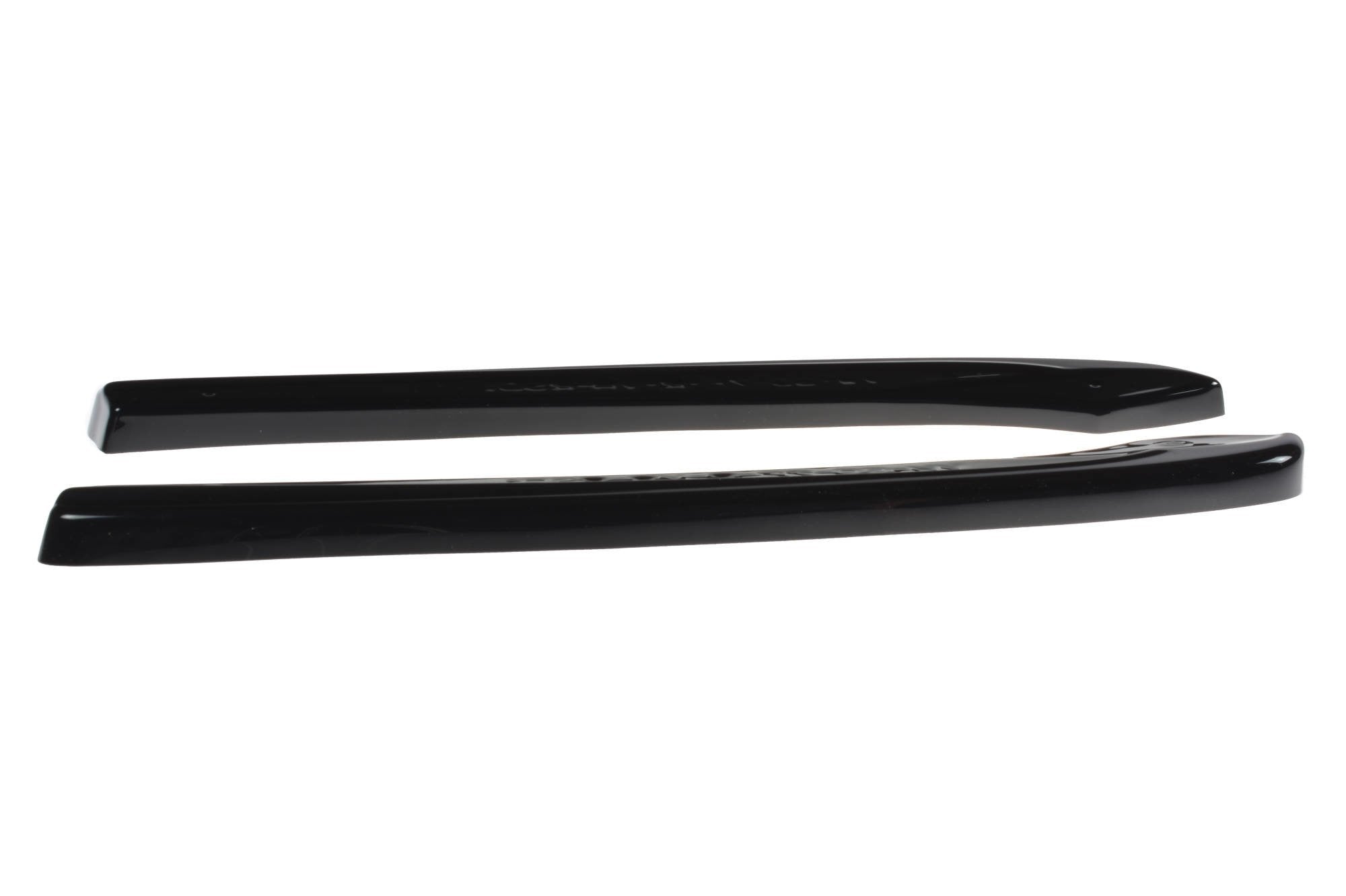 Maxton Design - Heck Ansatz Flaps Diffusor V1 für VW GOLF 7 R VARIANT FACELIFT - Aerowerk.