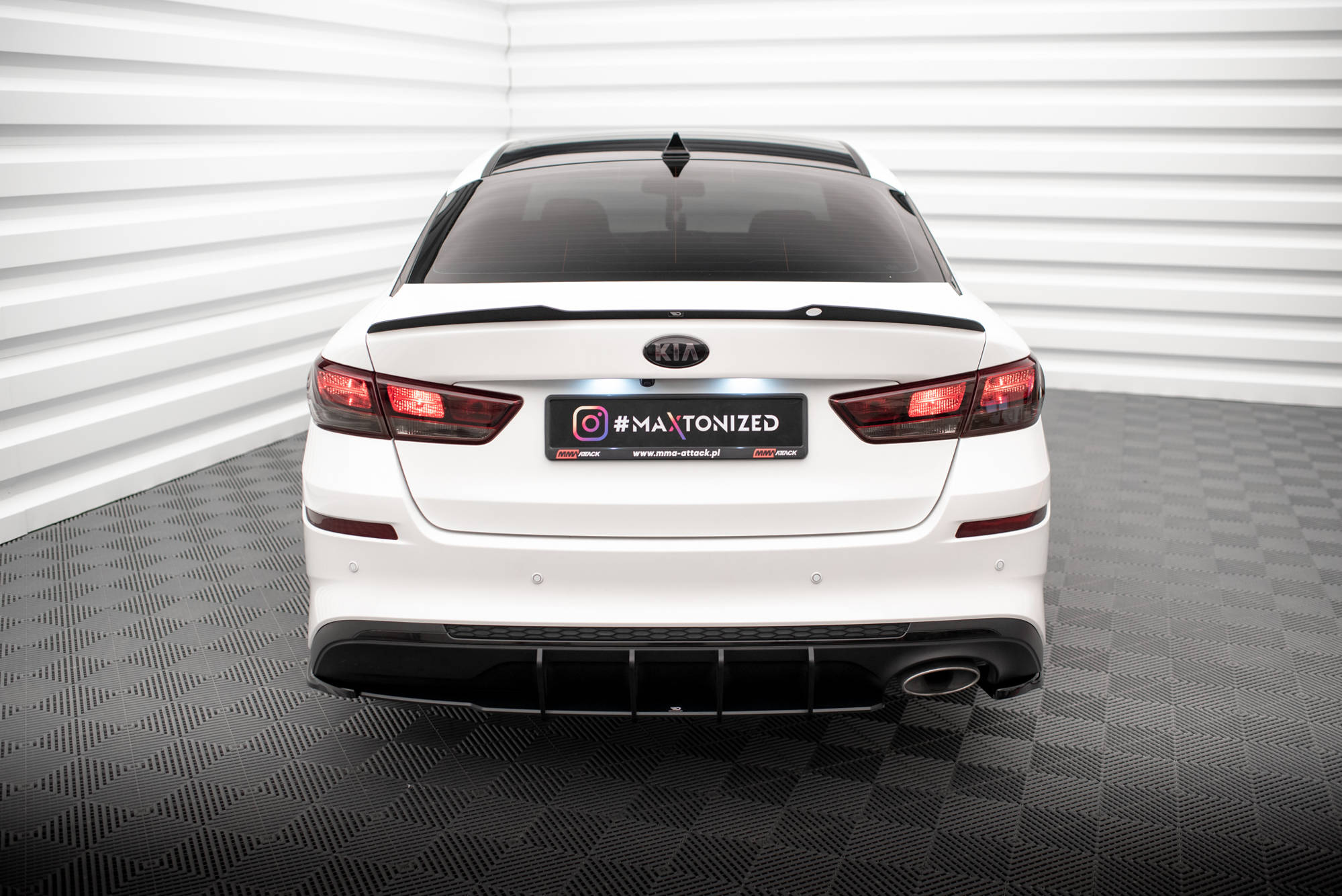 Maxton Design - Heck Ansatz Flaps Diffusor V2 für Kia Optima Mk4 Facelift - Aerowerk.