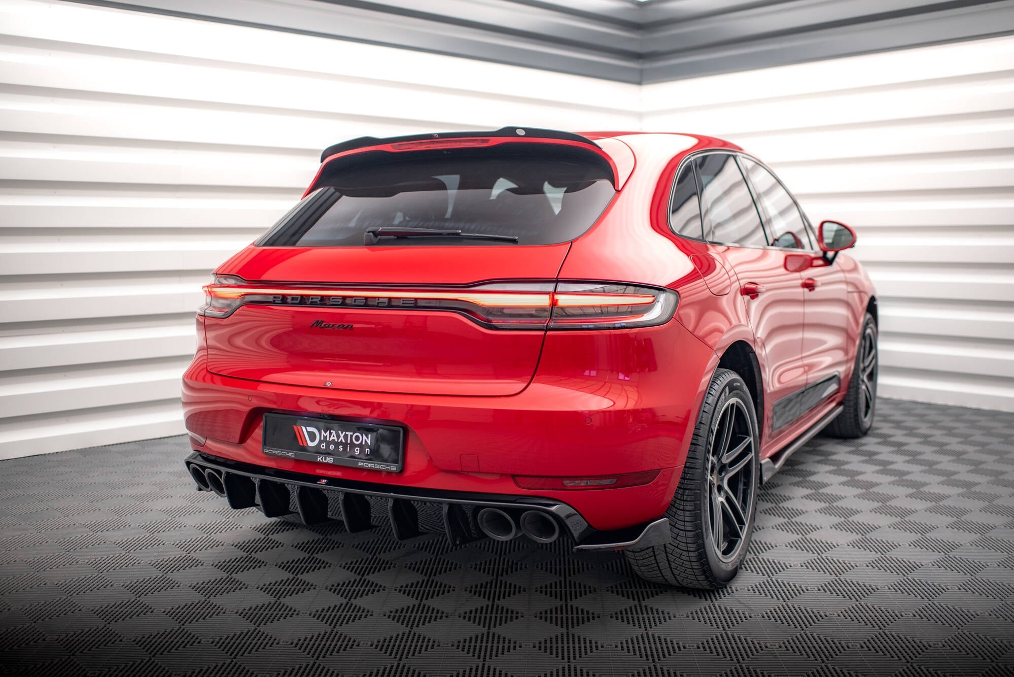 Maxton Design - Heck Ansatz Flaps Diffusor V2 für Porsche Macan Mk1 - Aerowerk.
