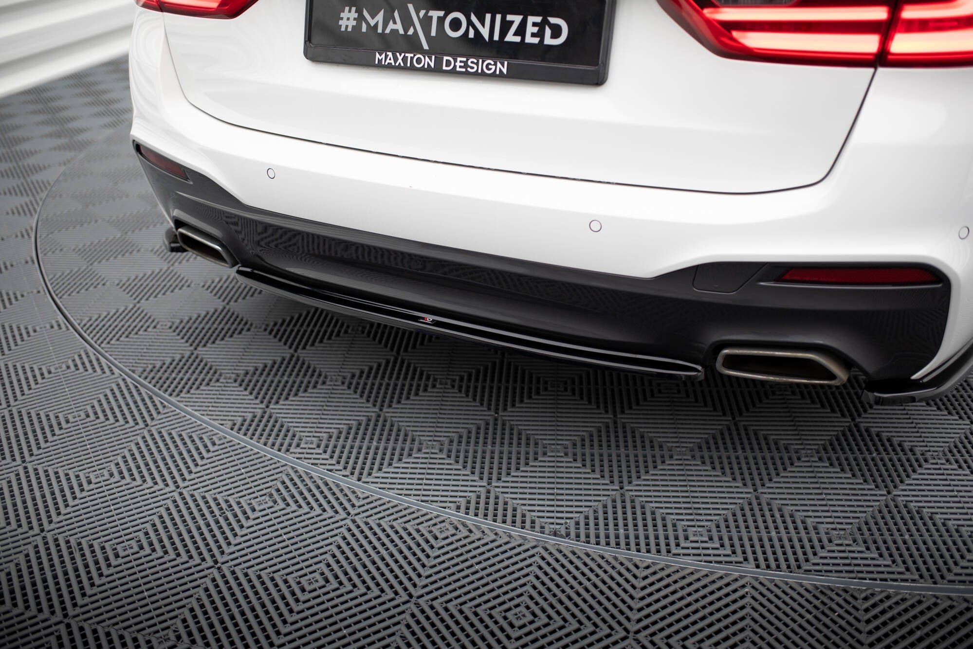 Maxton Design - Heckansatz für BMW 5er G30/ G31 M - Paket - Aerowerk.