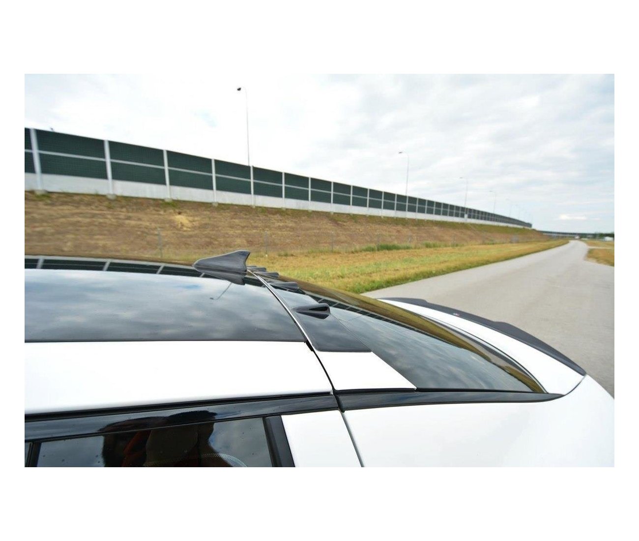 Heckscheiben Dach Spoiler für Kia Stinger GT / GT-Line - Aerowerk.