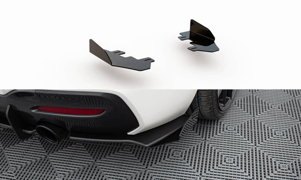 Maxton Design - Hintere Seiten Flaps für BMW 1er F20 M - Paket Facelift / M140i - Aerowerk.