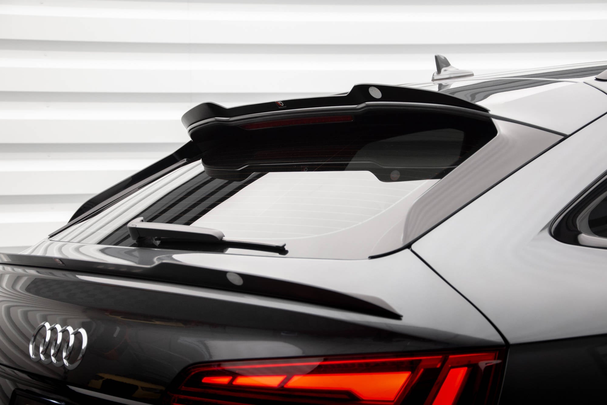 Maxton Design - Höher Spoiler CAP für Audi SQ5 / Q5 S - Line Sportback Mk2 Facelift - Aerowerk.