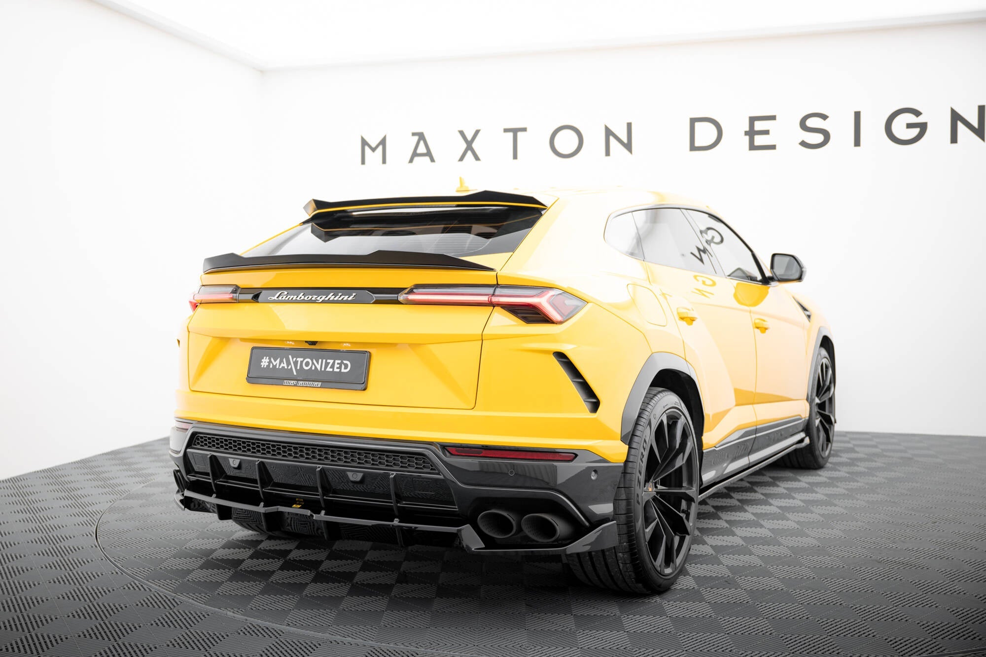 Maxton Design - Höher Spoiler CAP für Lamborghini Urus Mk1 - Aerowerk.