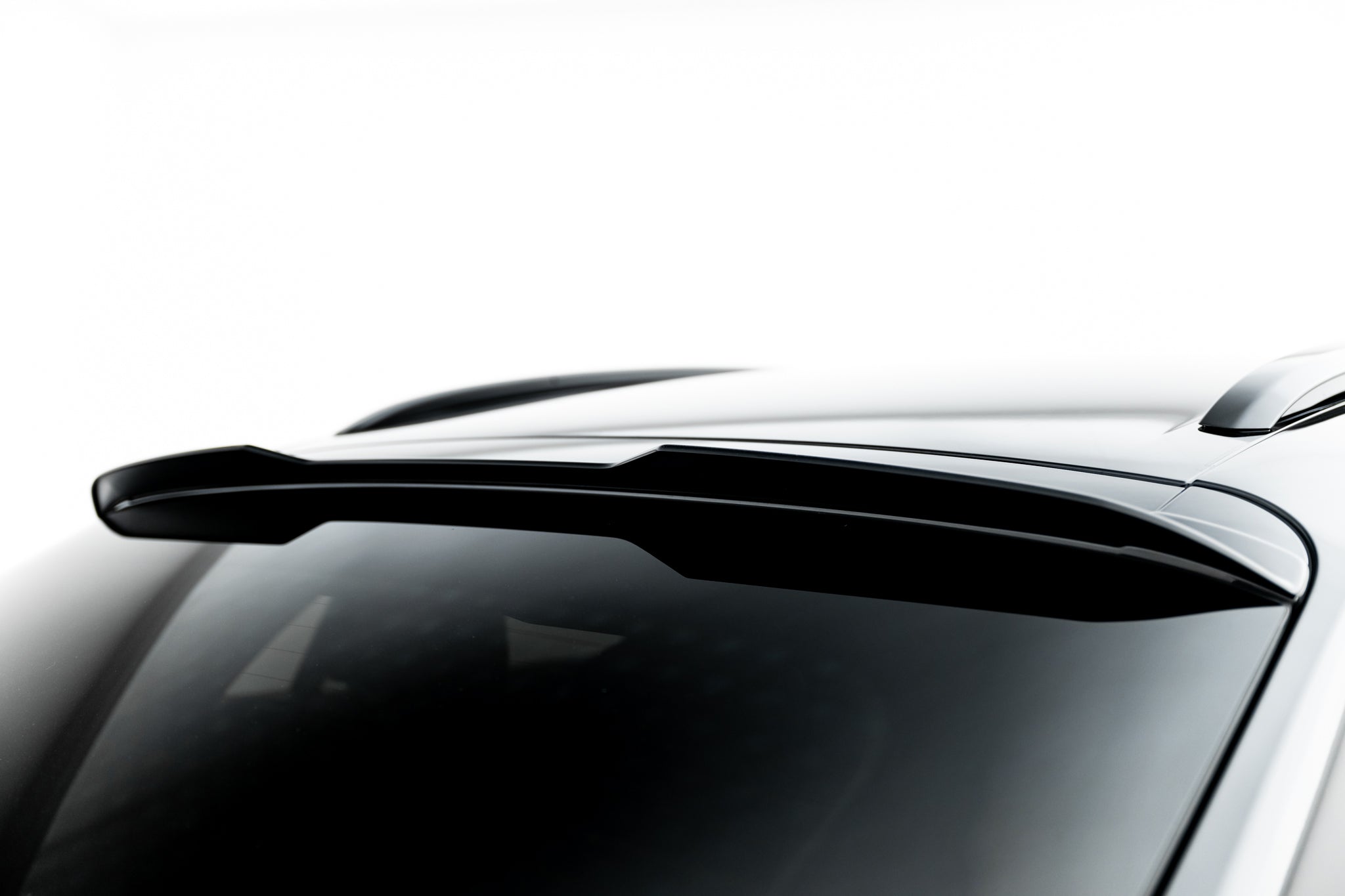 Maxton Design - Höher Spoiler für Porsche Macan EV Mk1 - Aerowerk.