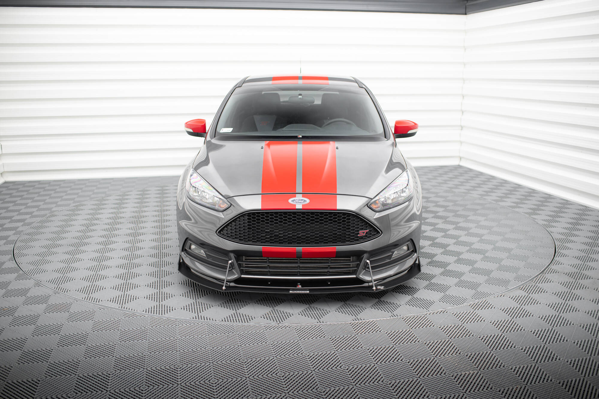 Maxton Design - Hybrid Frontlippe V2 für Ford Focus ST Mk3 FL - Aerowerk.