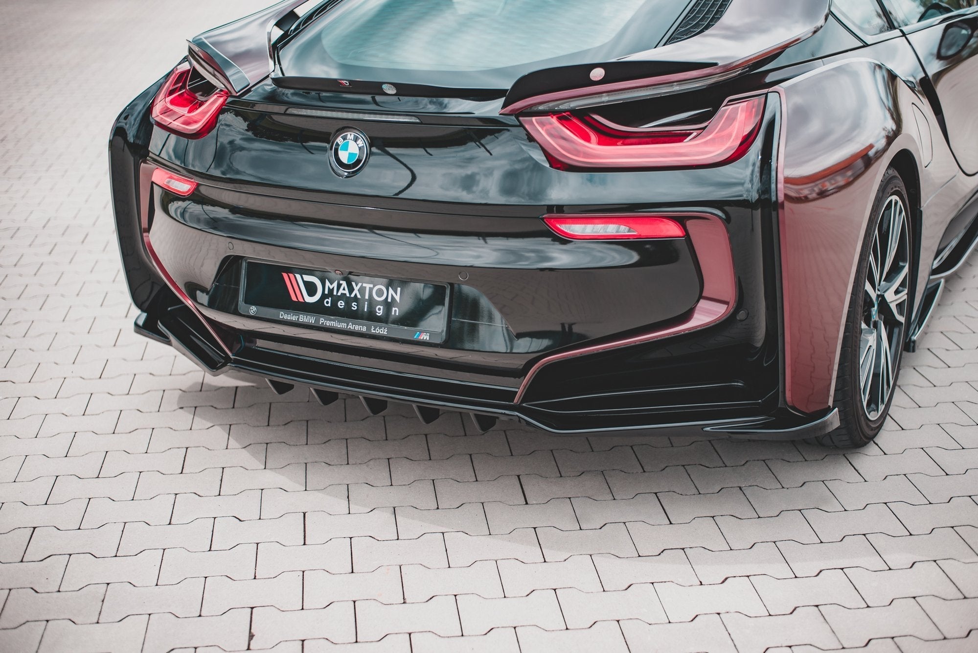 Maxton Design - Mittlerer Cup Diffusor DTM Look Heck Ansatz für BMW i8 - Aerowerk.