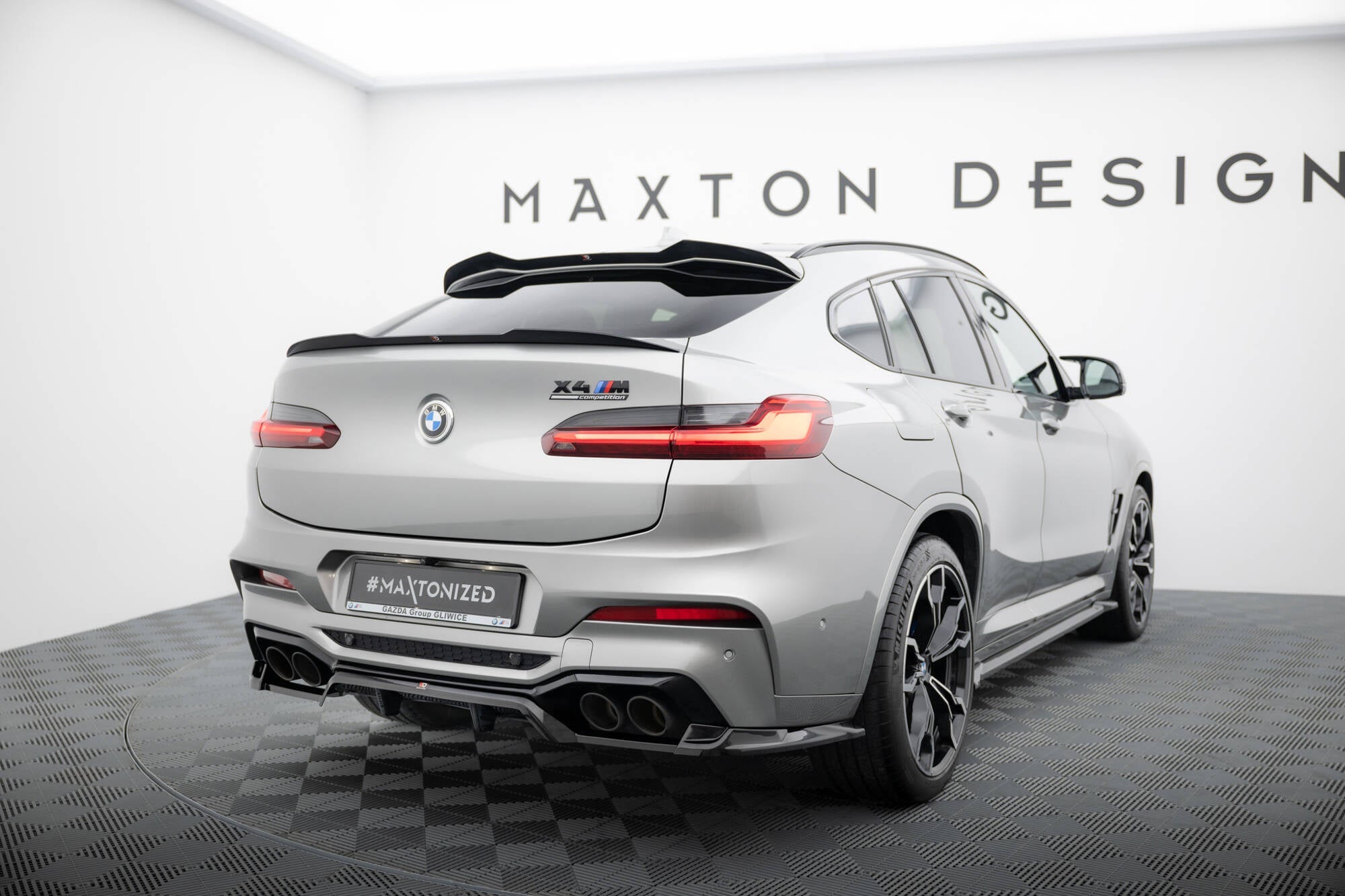 Maxton Design - Mittlerer Cup Diffusor DTM Look Heck Ansatz für BMW X4 M F98 - Aerowerk.