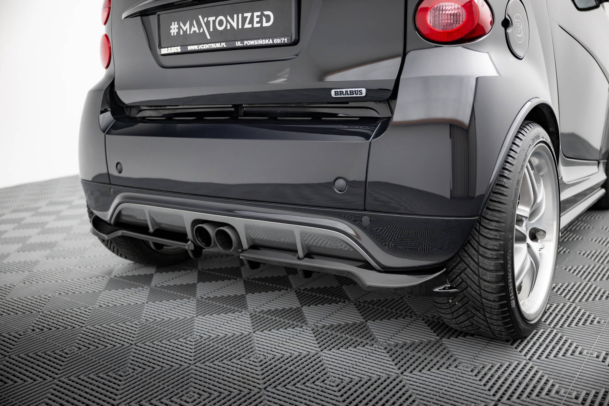 Maxton Design - Mittlerer Cup Diffusor DTM Look Heck Ansatz für Brabus Smart Fortwo C451 Facelift - Aerowerk.
