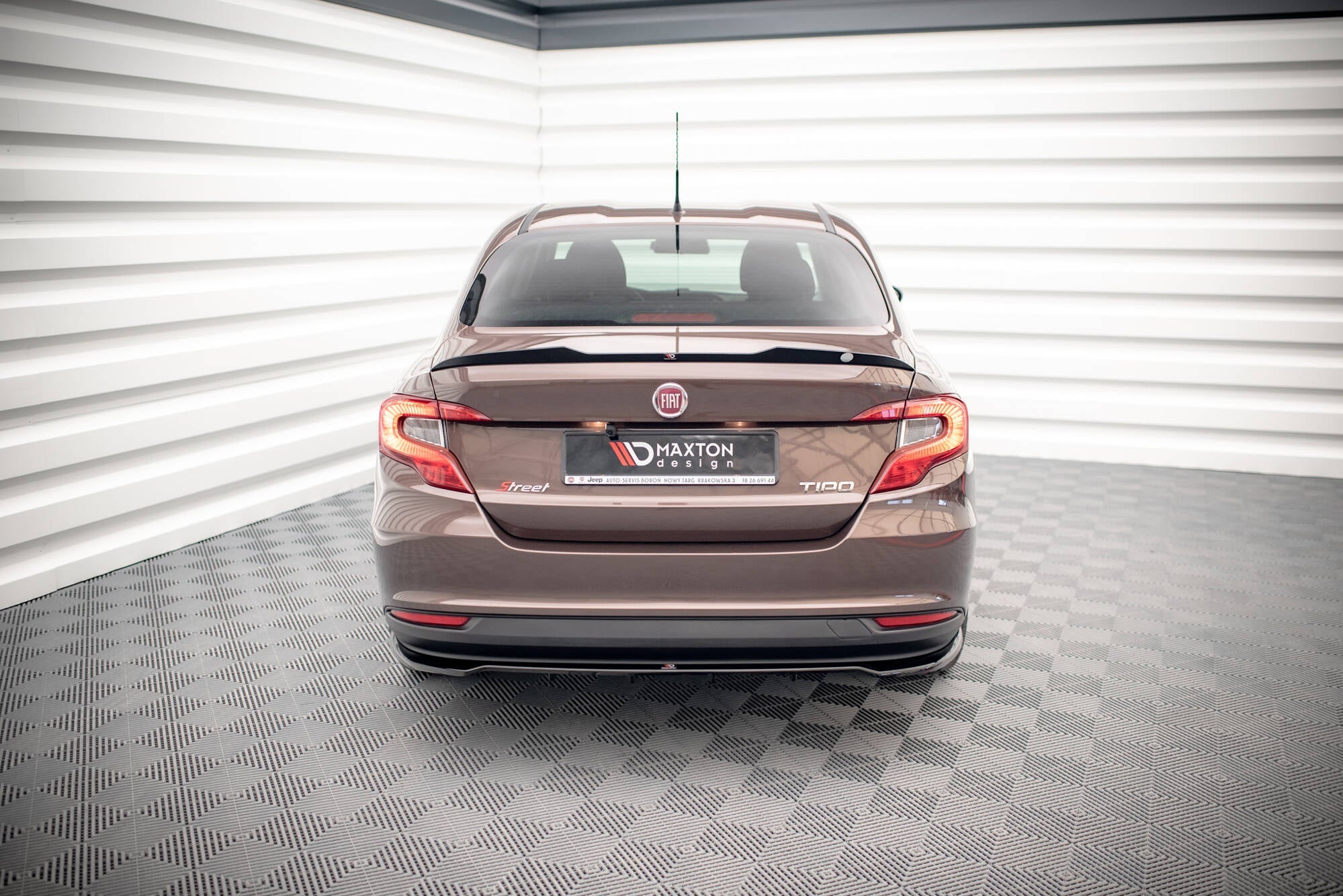 Maxton Design - Mittlerer Cup Diffusor DTM Look Heck Ansatz für Fiat Tipo S Limousine Mk1 - Aerowerk.