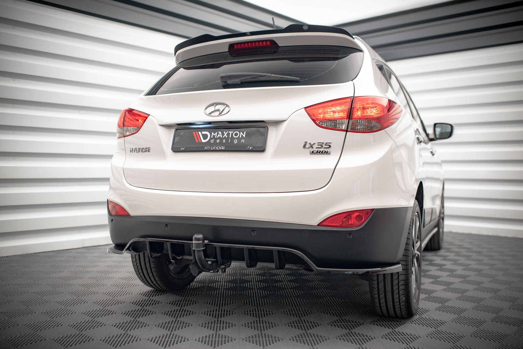 Maxton Design - Mittlerer Cup Diffusor DTM Look Heck Ansatz für Hyundai ix35 Mk1 - Aerowerk.