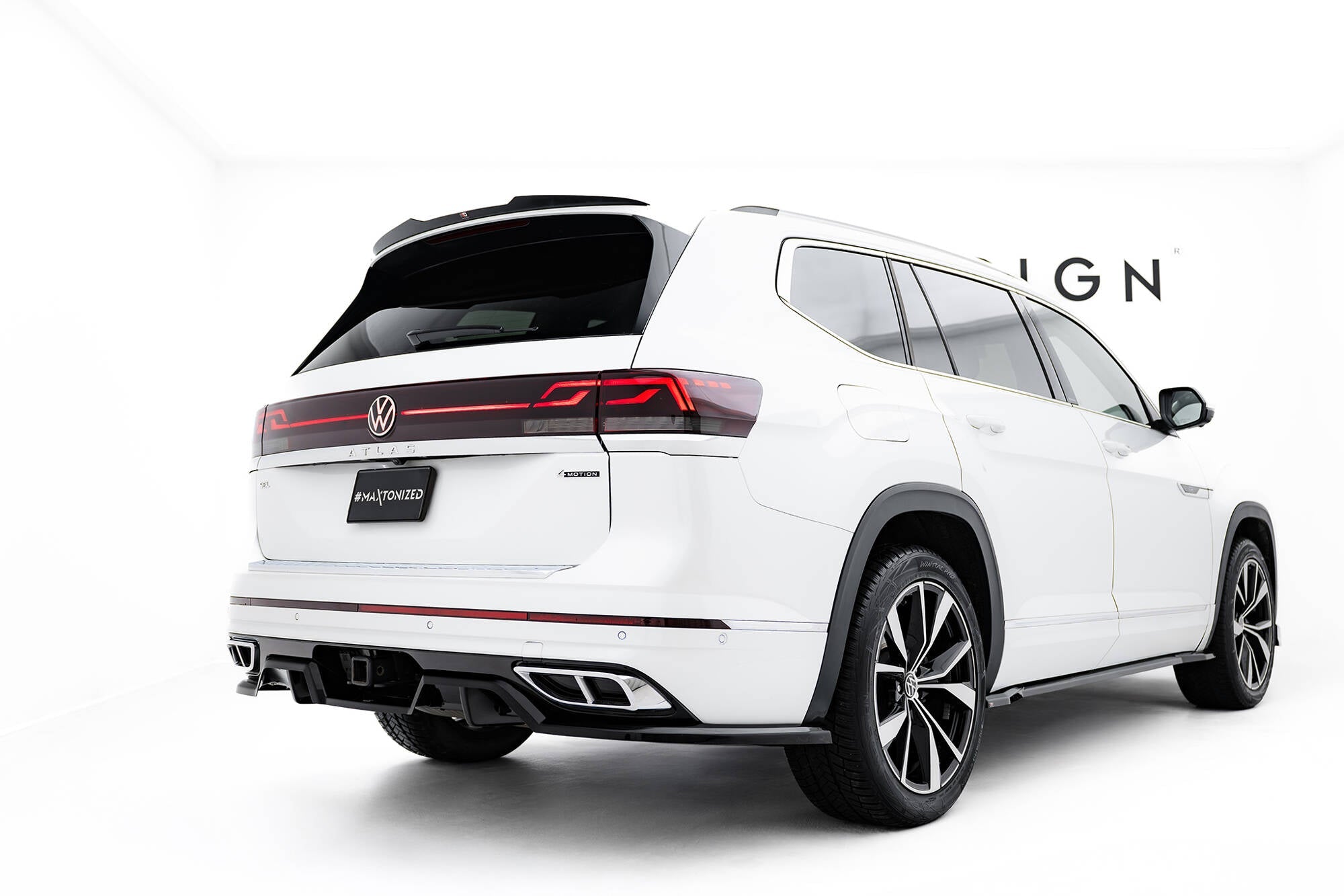 Maxton Design - Mittlerer Cup Diffusor DTM Look Heck Ansatz für VW Atlas R - Line Mk1 Facelift 2 - Aerowerk.