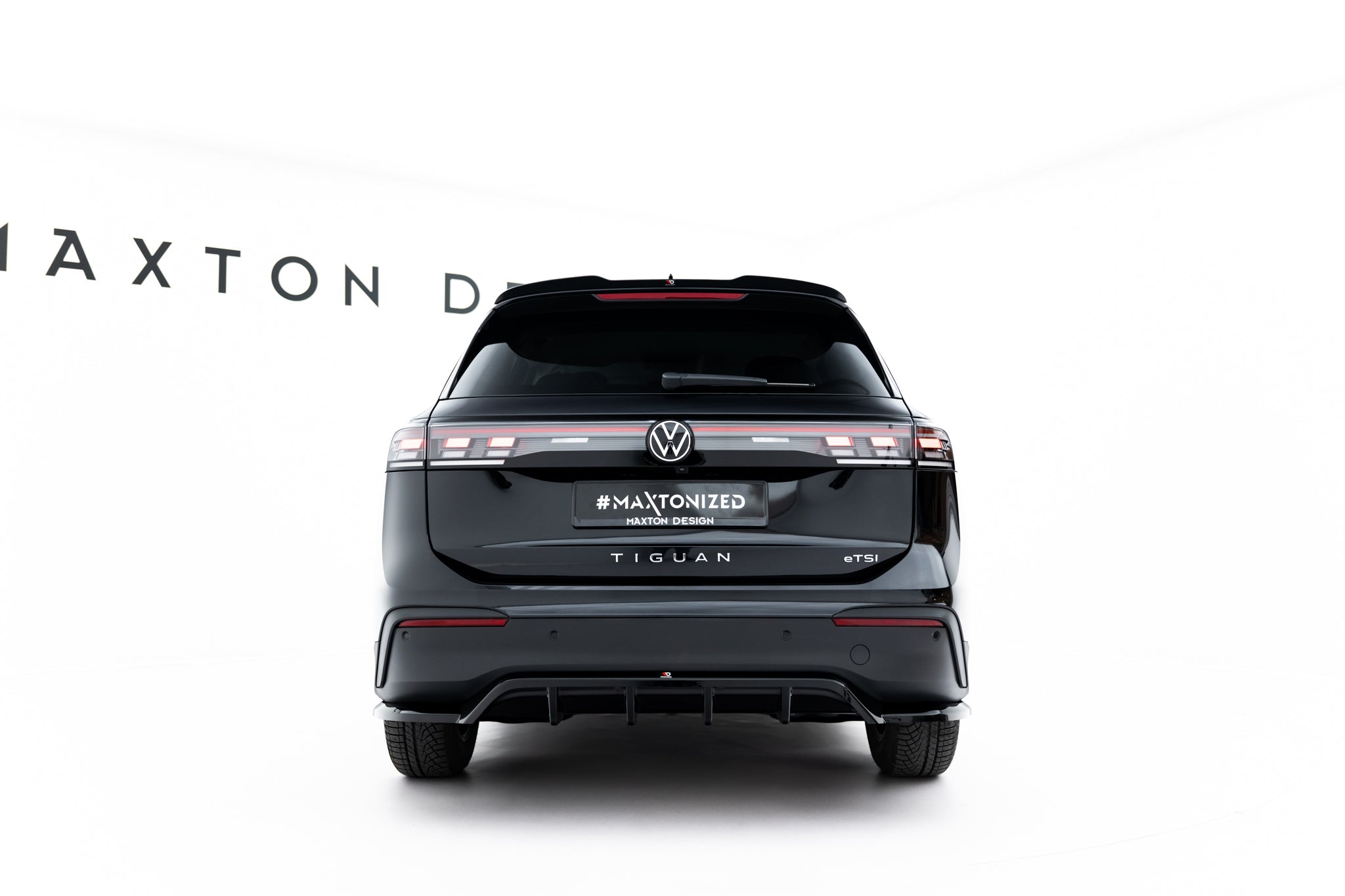 Maxton Design - Mittlerer Cup Diffusor DTM Look Heck Ansatz für VW Tiguan Mk3 - Aerowerk.