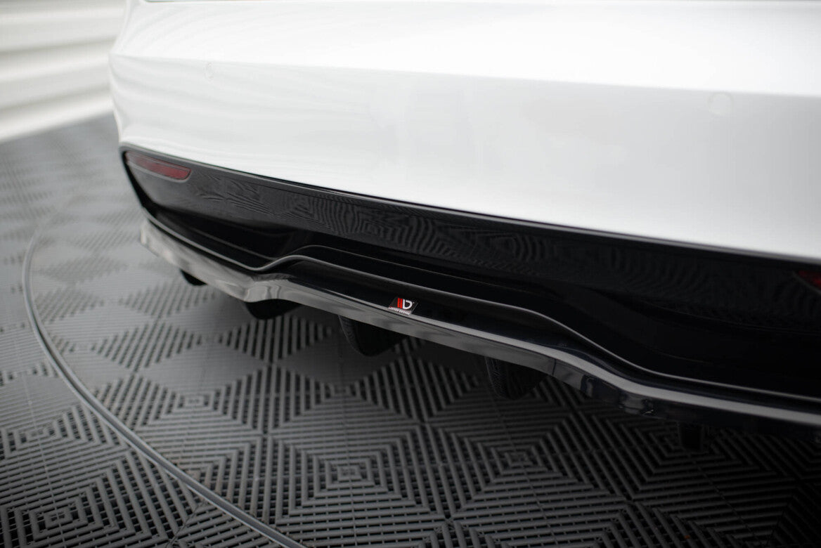 Mittlerer Cup Diffusor Heck Ansatz DTM Look V.1 für Tesla Model S Plaid Mk1 FL - Aerowerk.