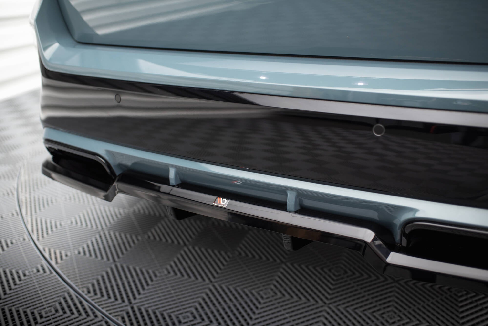 Maxton Design - Mittlerer Cup Diffusor / Heck Ansatz für BMW X1 M - Paket U11 - Aerowerk.