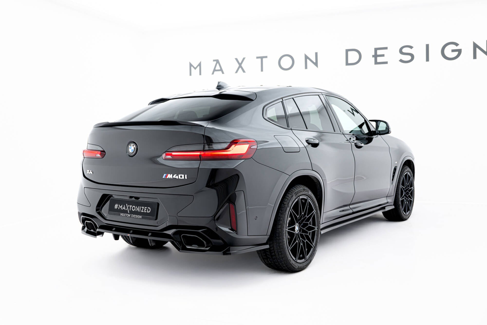 Maxton Design - Mittlerer Cup Diffusor V.2 DTM Look Heck Ansatz für BMW X4 M - Paket G02 Facelift - Aerowerk.