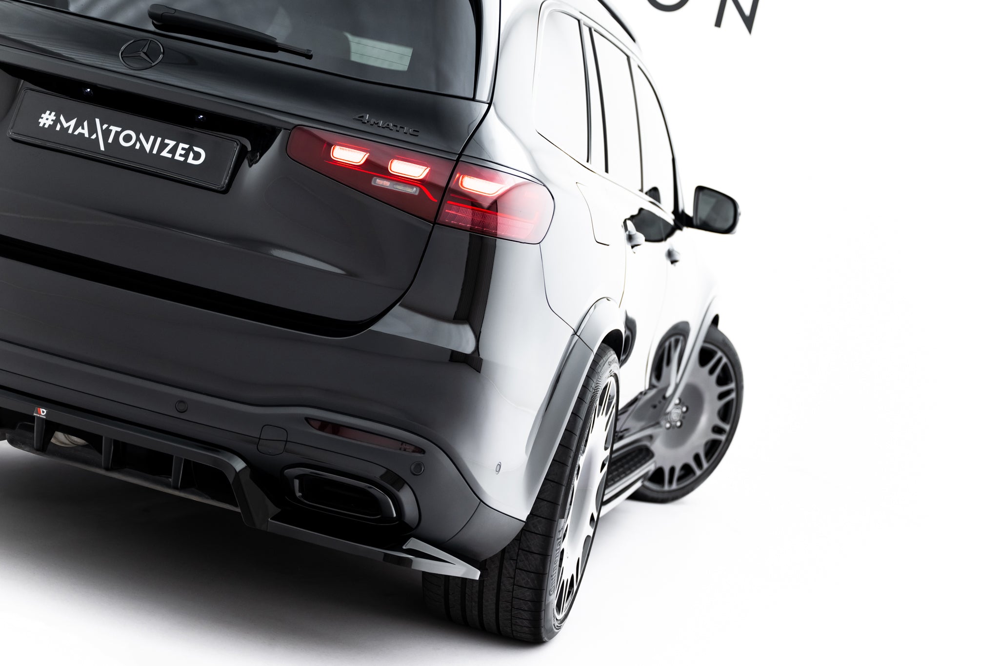 Maxton Design - Mittlerer Cup Diffusor V2 DTM Look Heck Ansatz für Mercedes - Benz GLS AMG - Line X167 - Aerowerk.