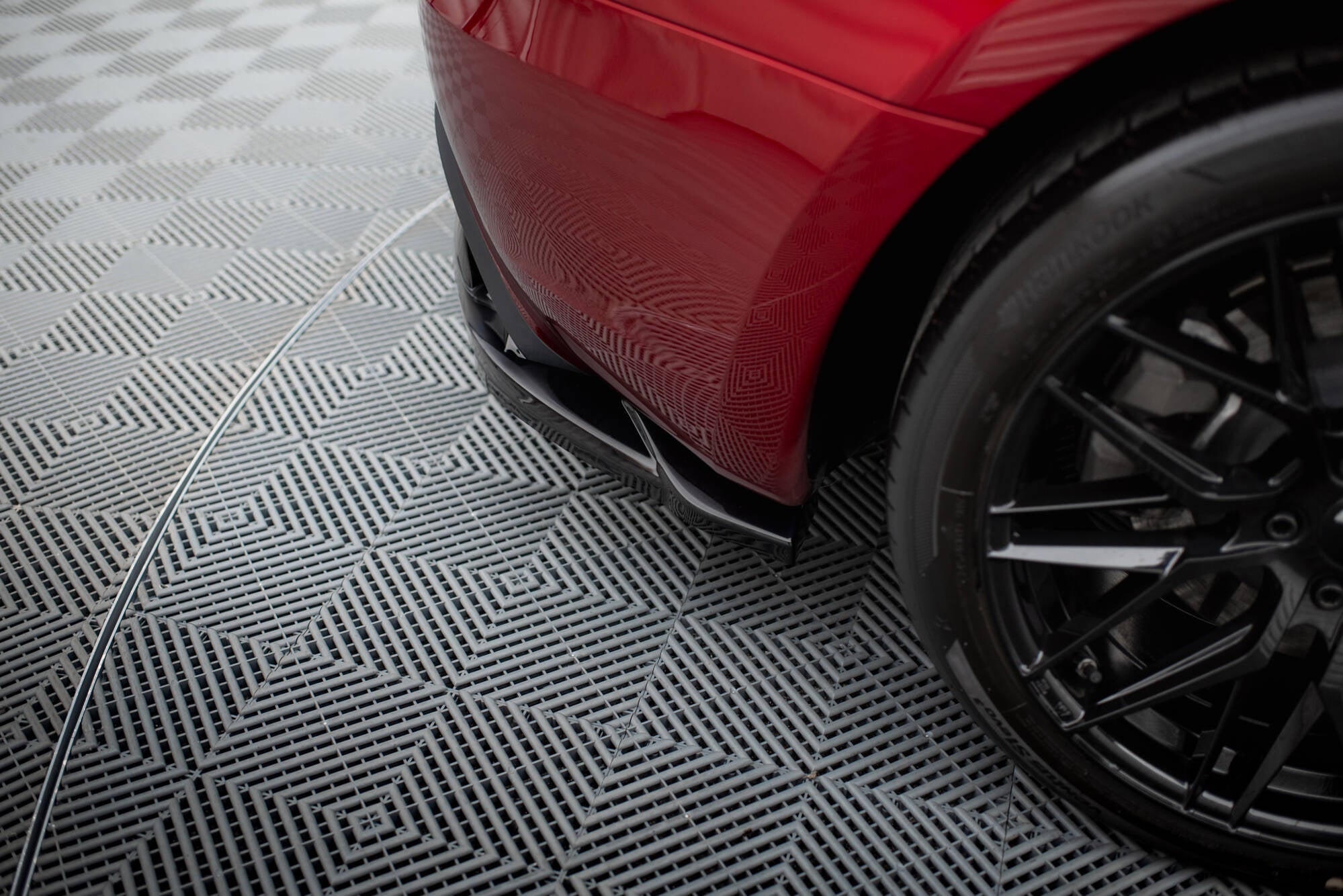 Maxton Design - Mittlerer Cup Diffusor V2 DTM Look Heck Ansatz für Tesla Model 3 Project HighlandFacelift - Aerowerk.