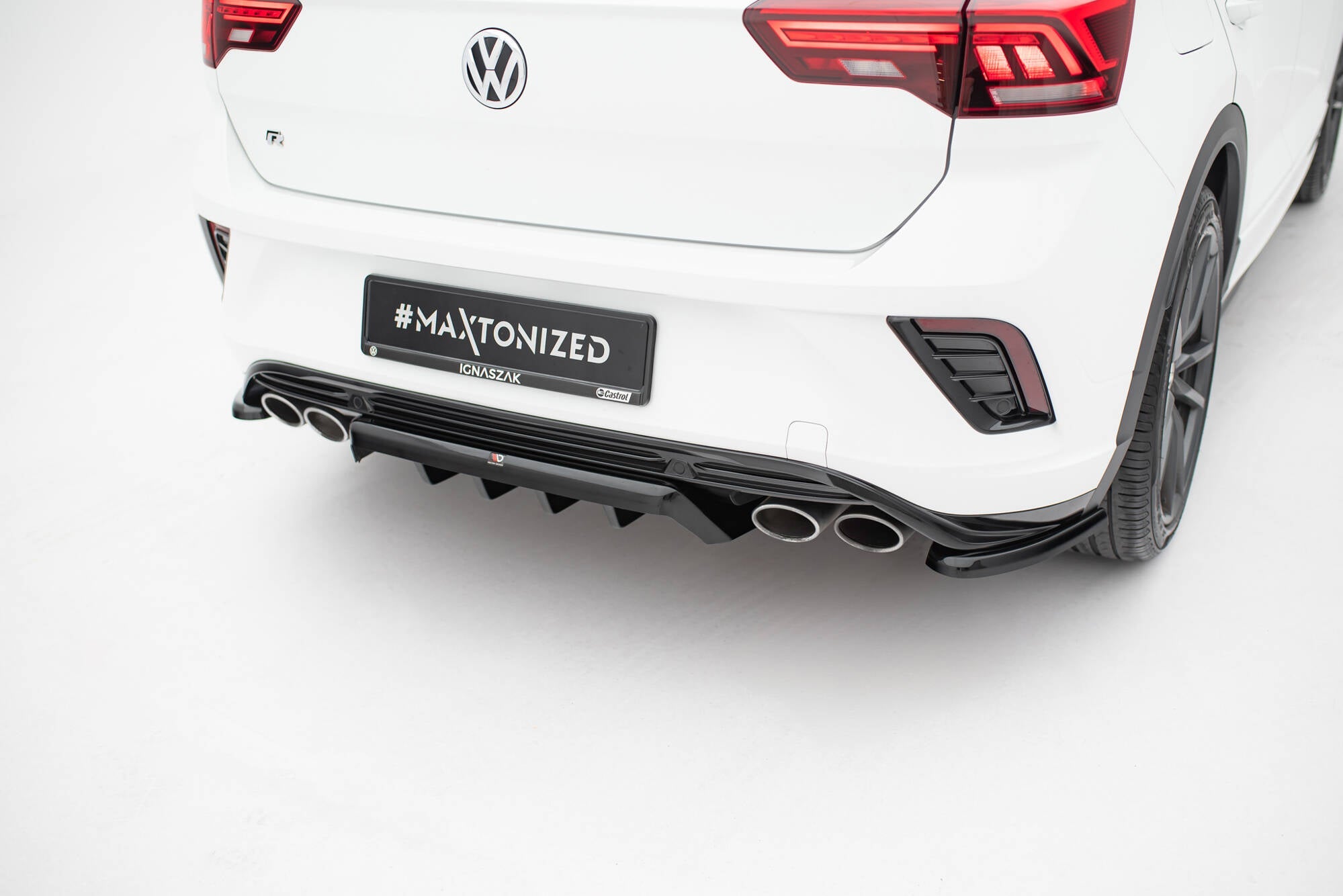 Maxton Design - Mittlerer Diffusor Heck Ansatz DTM Look für VW T - Roc R Mk1 - Aerowerk.