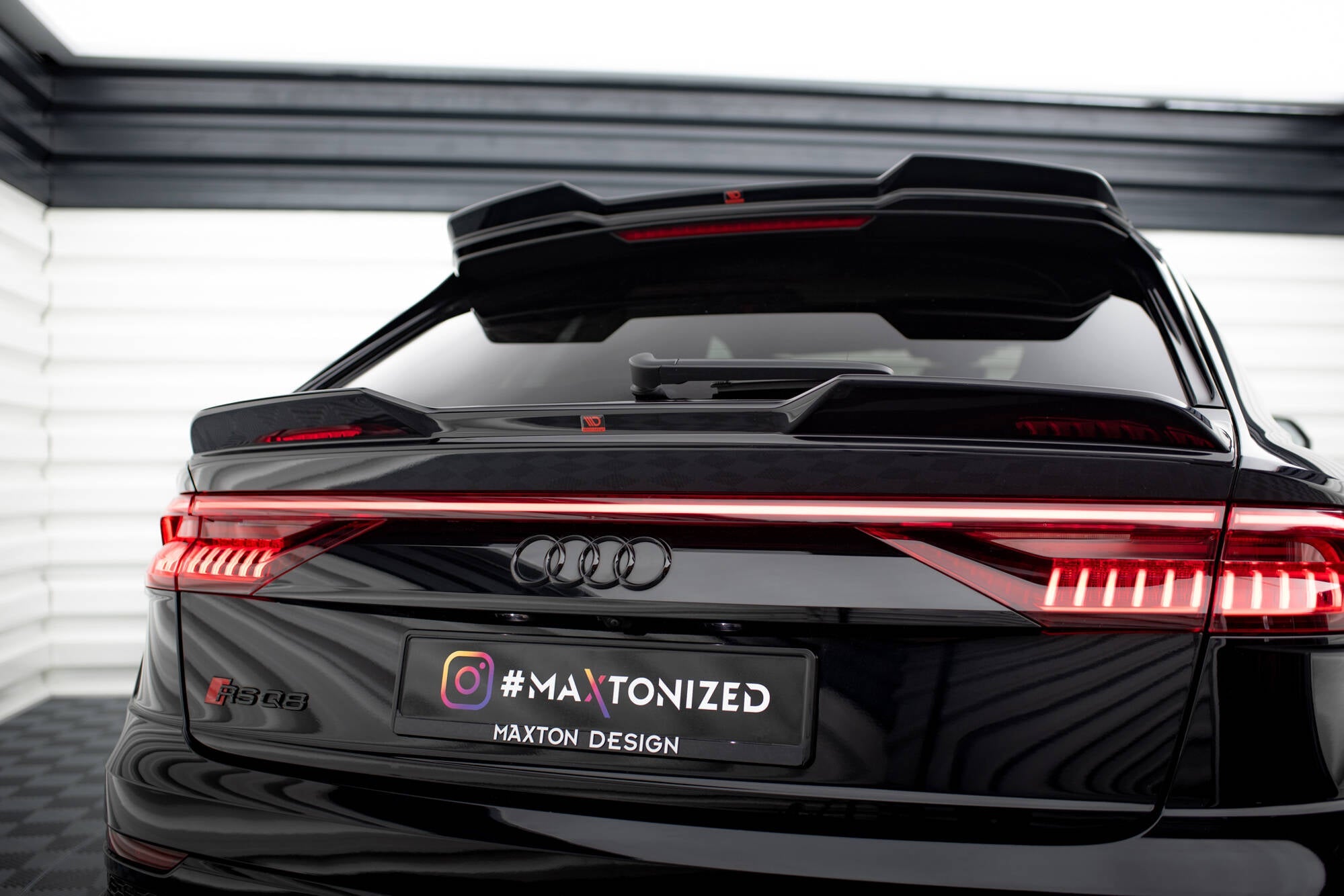 Maxton Design - Niedriger Spoiler CAP 3D für Audi RSQ8 Mk1 Facelift - Aerowerk.