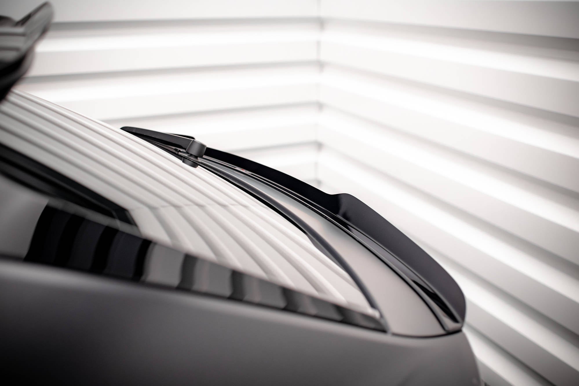 Maxton Design - Niedriger Spoiler CAP V.2 für Audi RSQ8 Mk1 Facelift - Aerowerk.