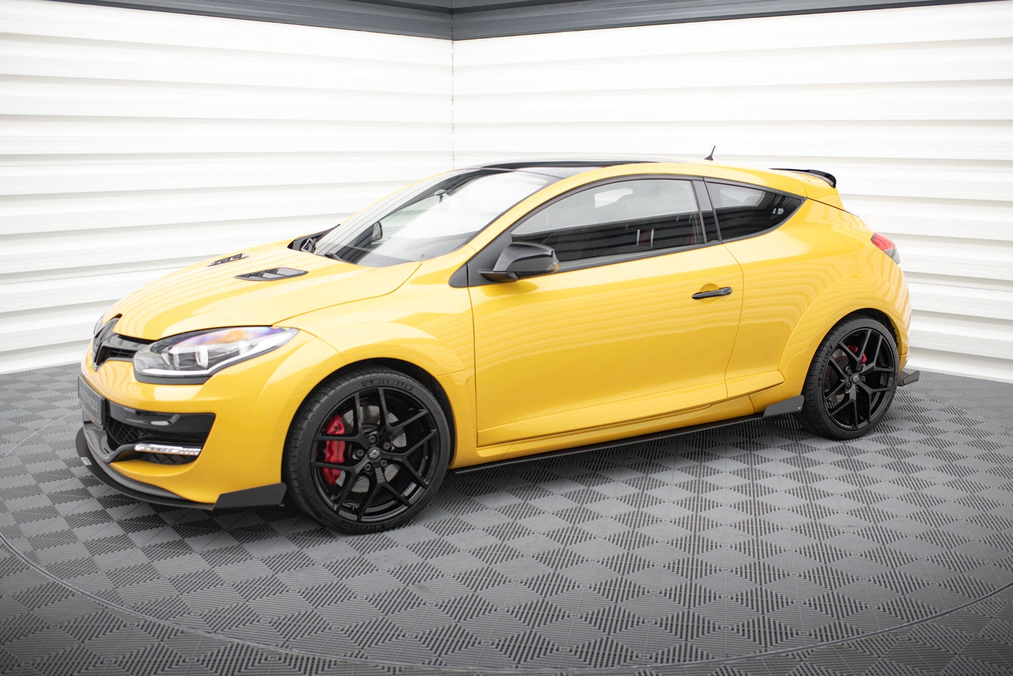 Maxton Design - Racing Seitenschweller Ansatz für RENAULT MEGANE MK3 RS - Aerowerk.